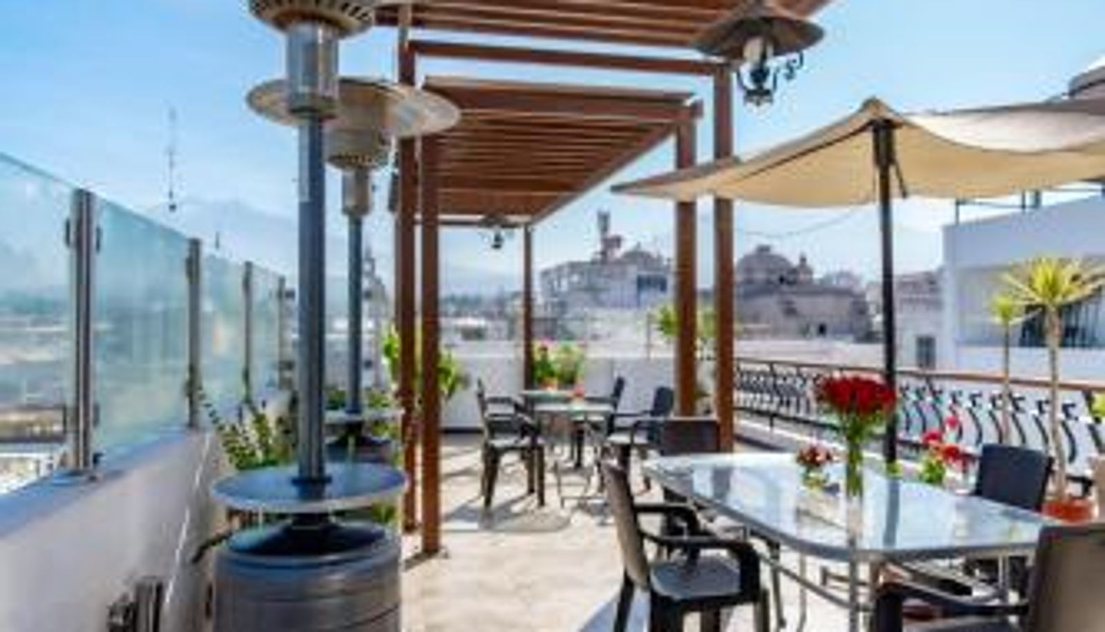 Terasse - Casona Terrace Hotel