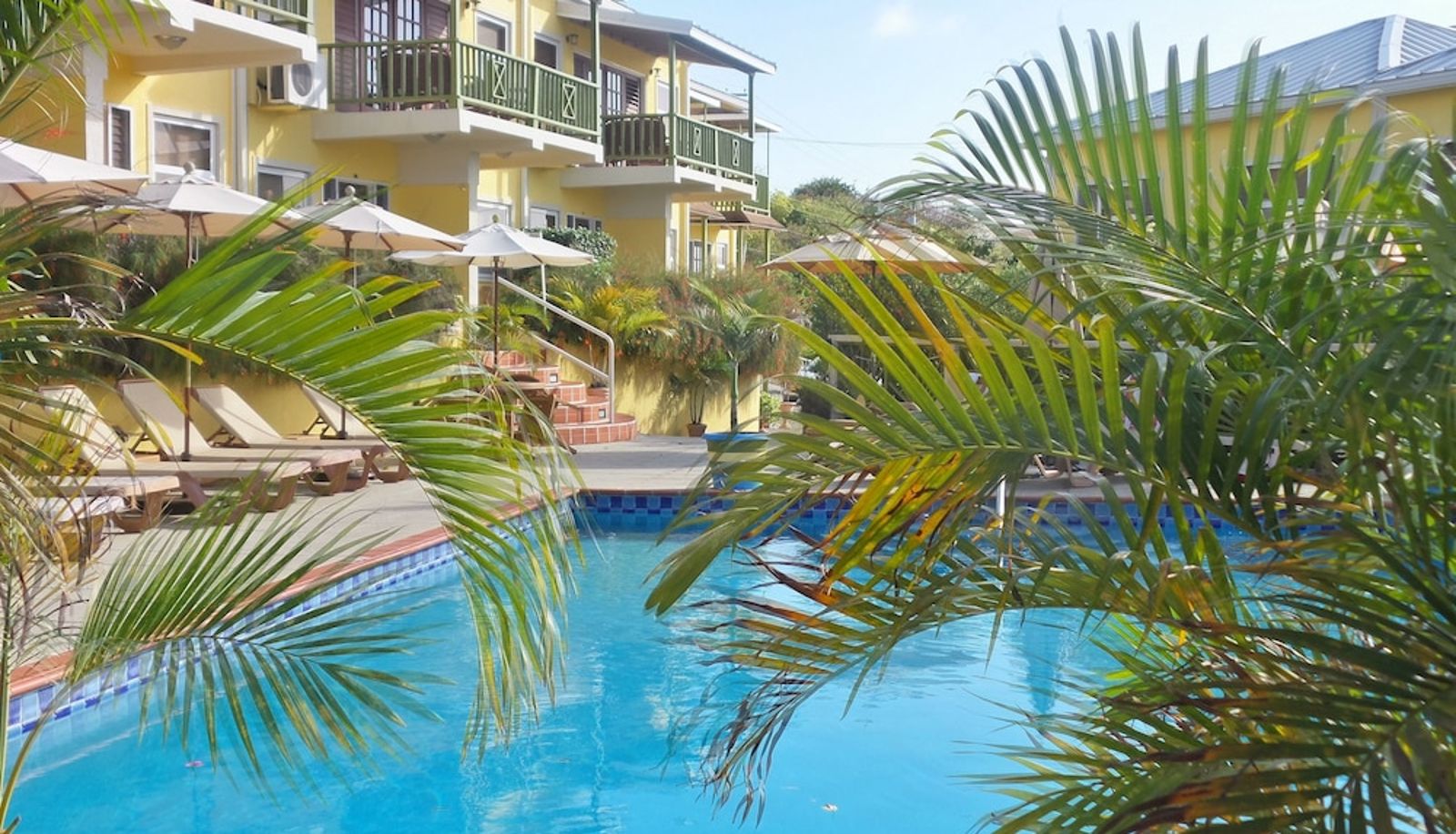 Piscine - Grooms Beach Villa & Resort
