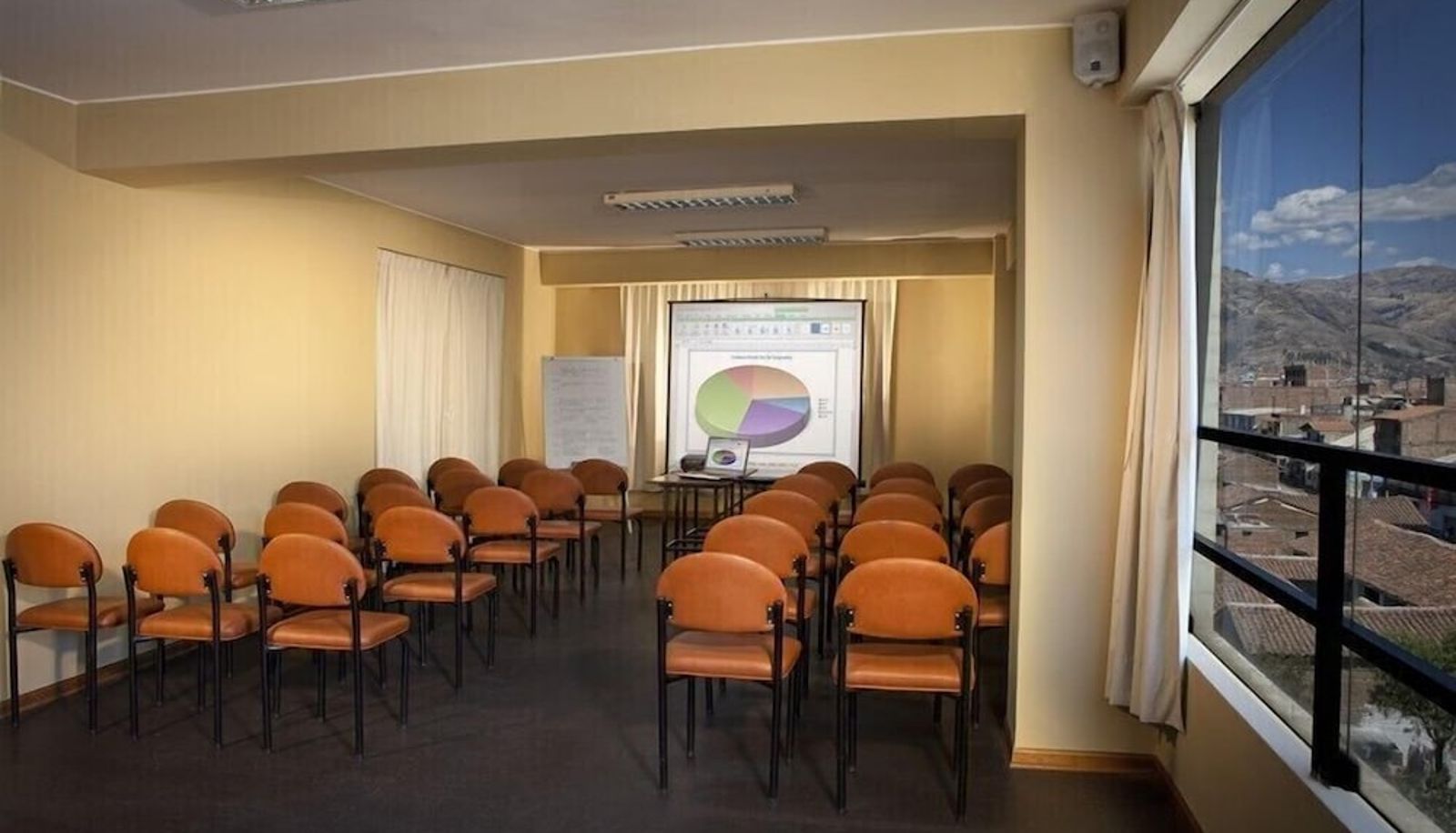 Meeting room - Arawi Pastoruri Hotel