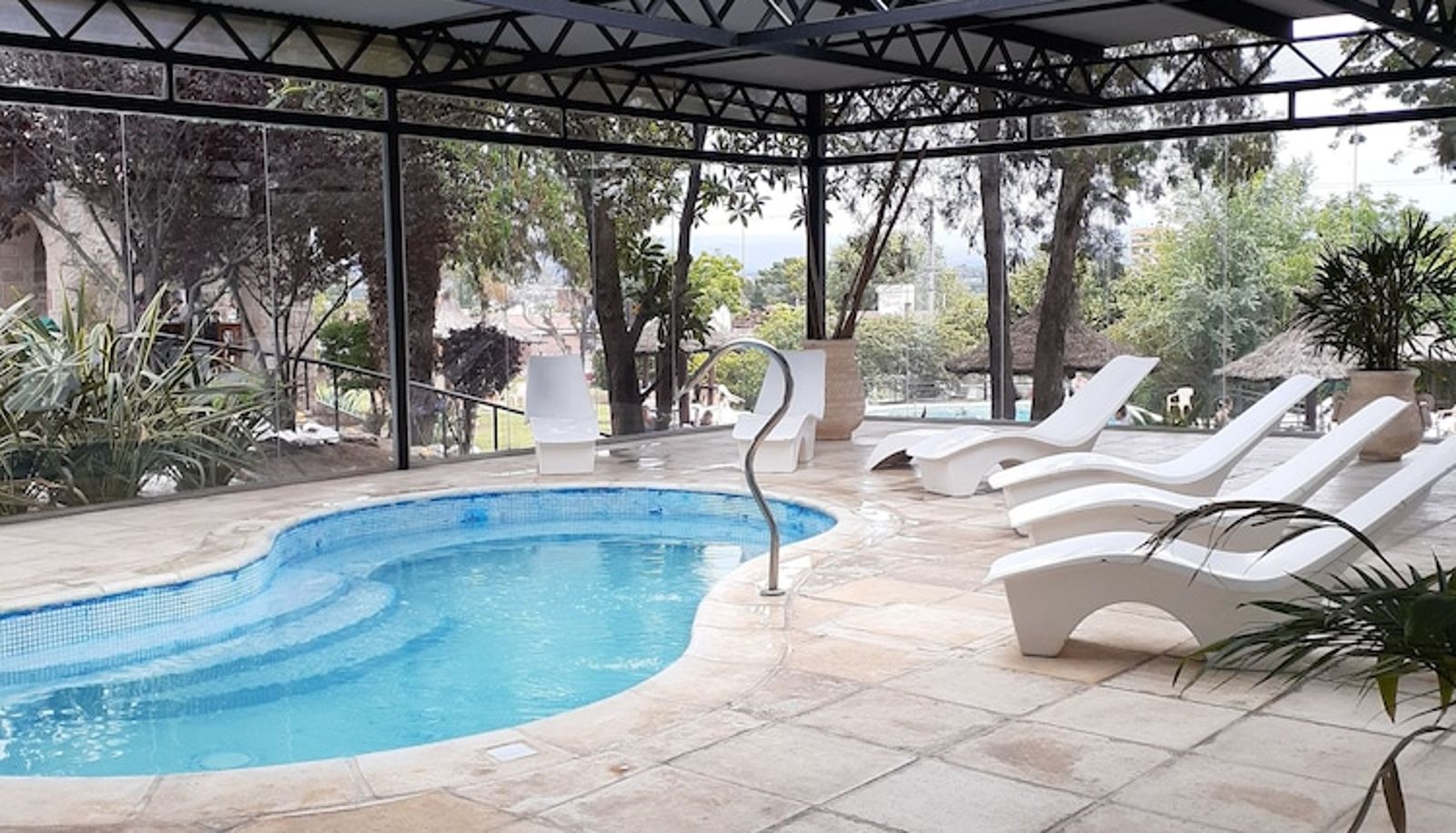 Piscina - Pinares del Cerro Resort & Suites