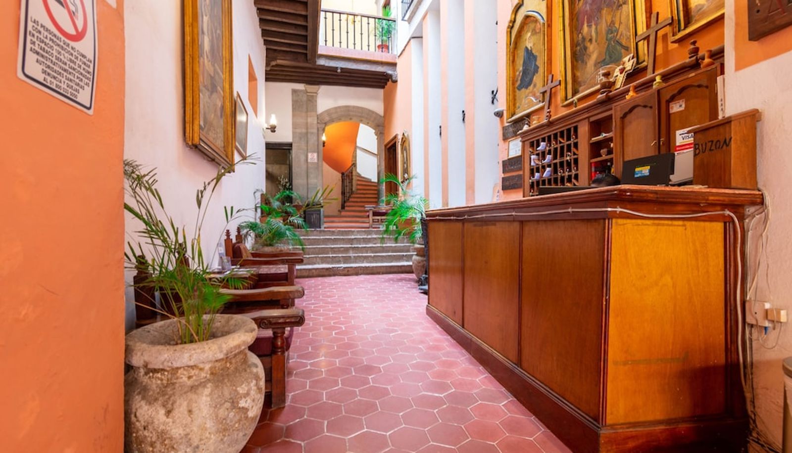 Reception - Hosteria del Frayle