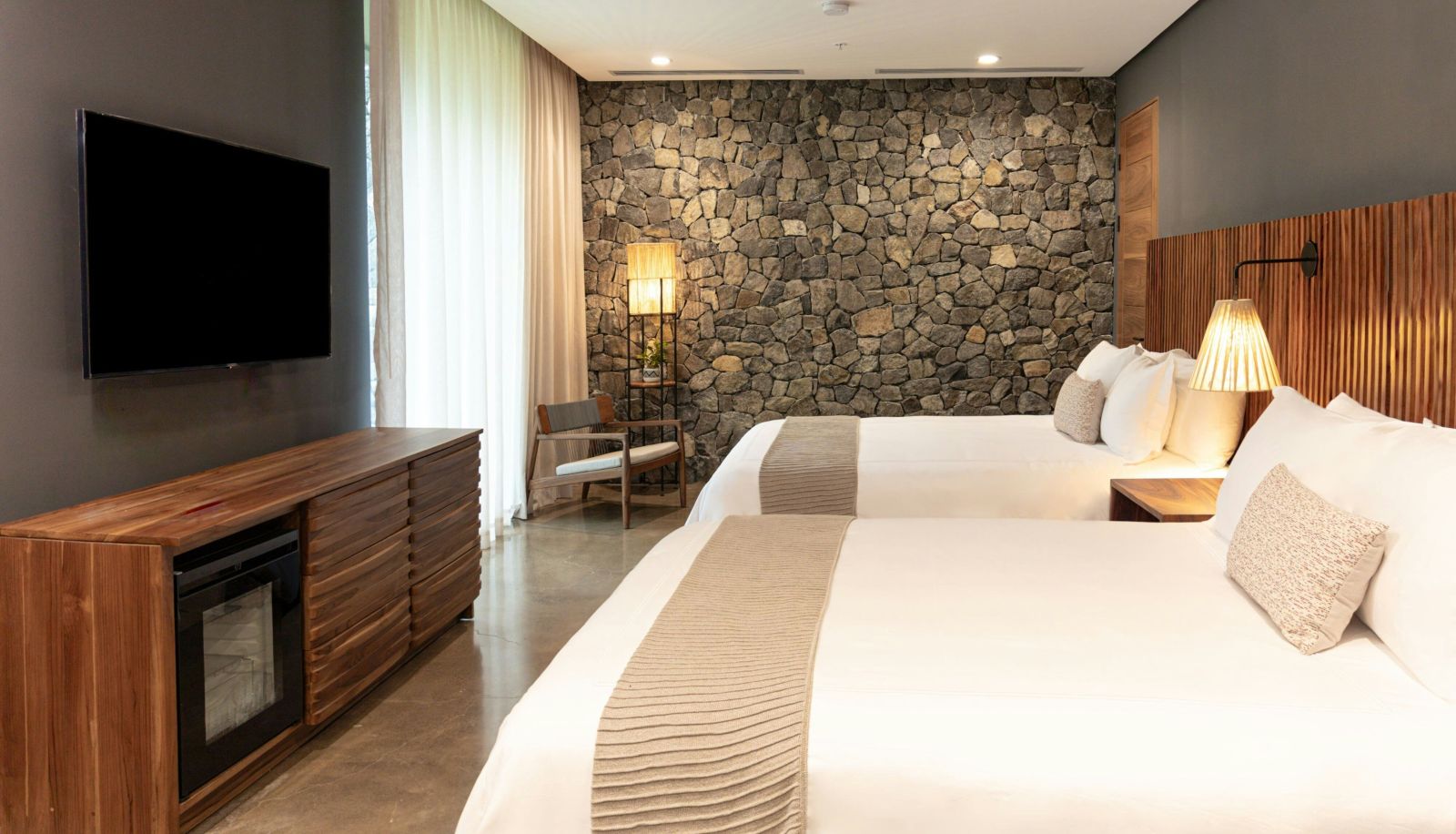 Zimmer - El Mangroove Autograph Collection