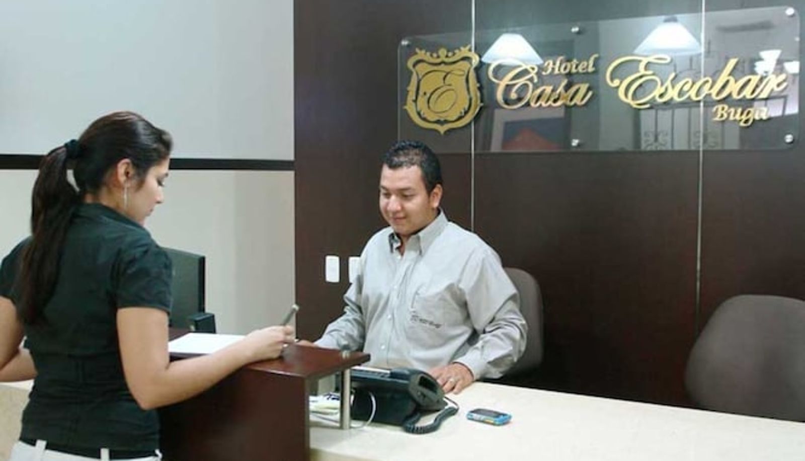 Reception - Hotel Casa Escobar Buga
