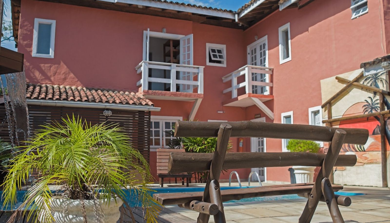Piscina - Pousada Pantai Maresias