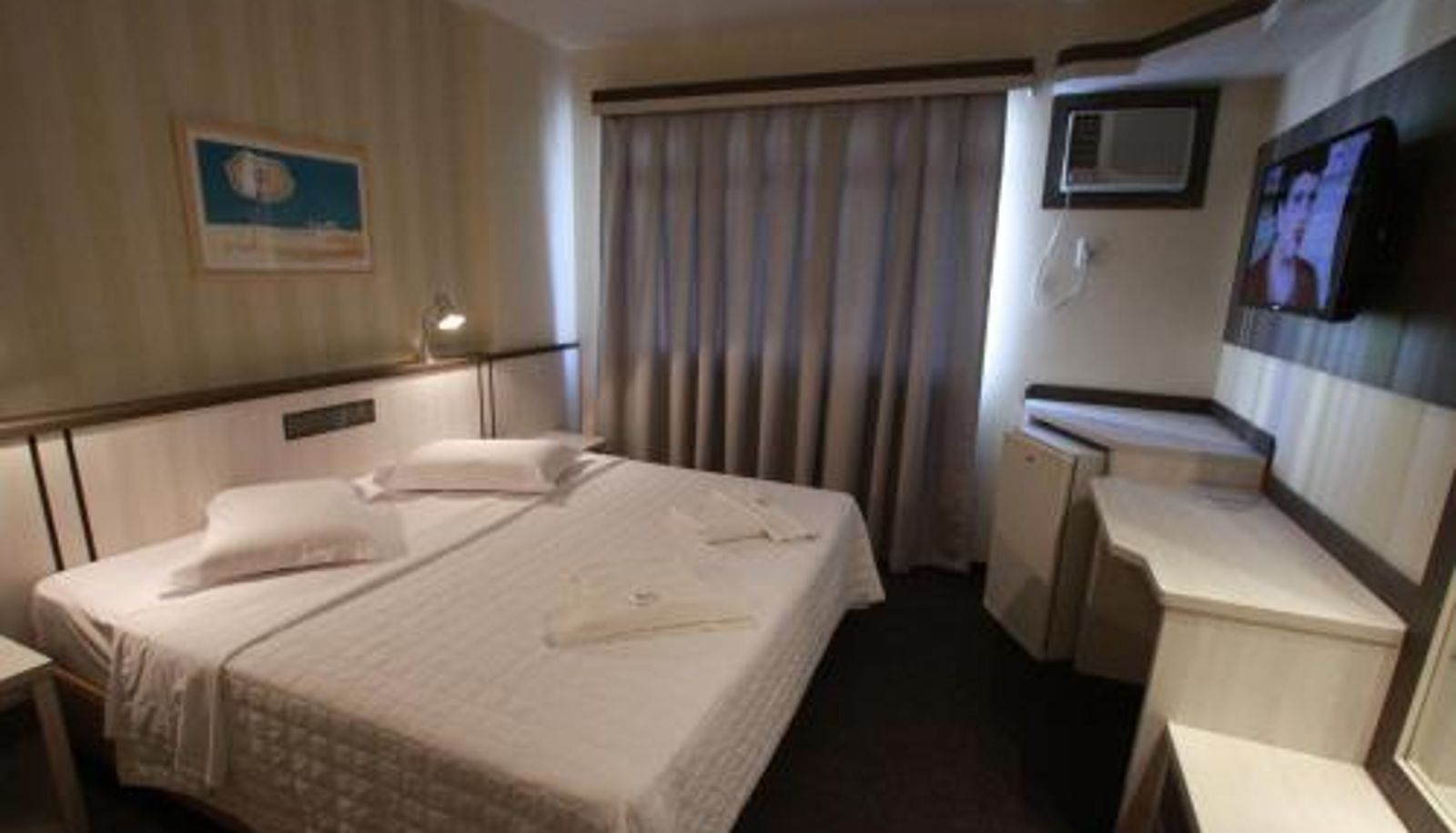 Zimmer - Hotel Blumenau - Balneário Camboriú