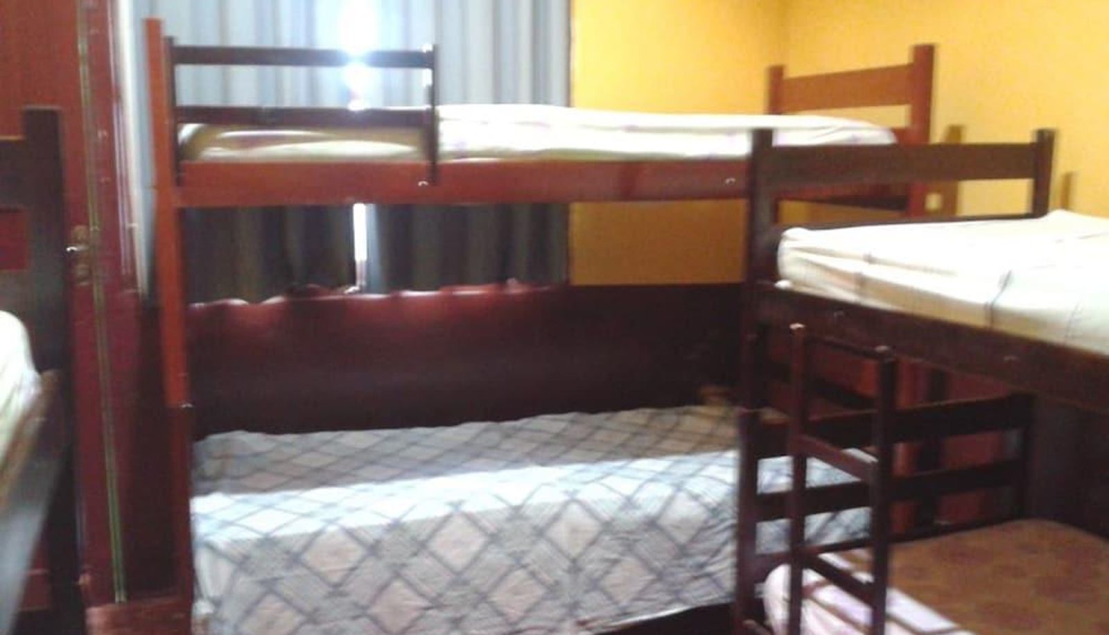 Budget room (single) - Hostel Safari