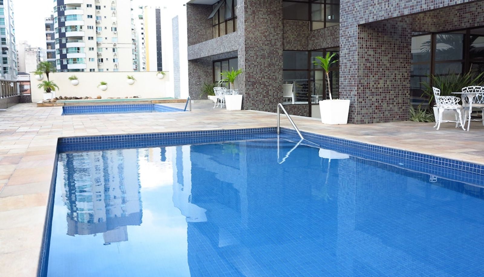 Pool - Costa Sul Beach Hotel