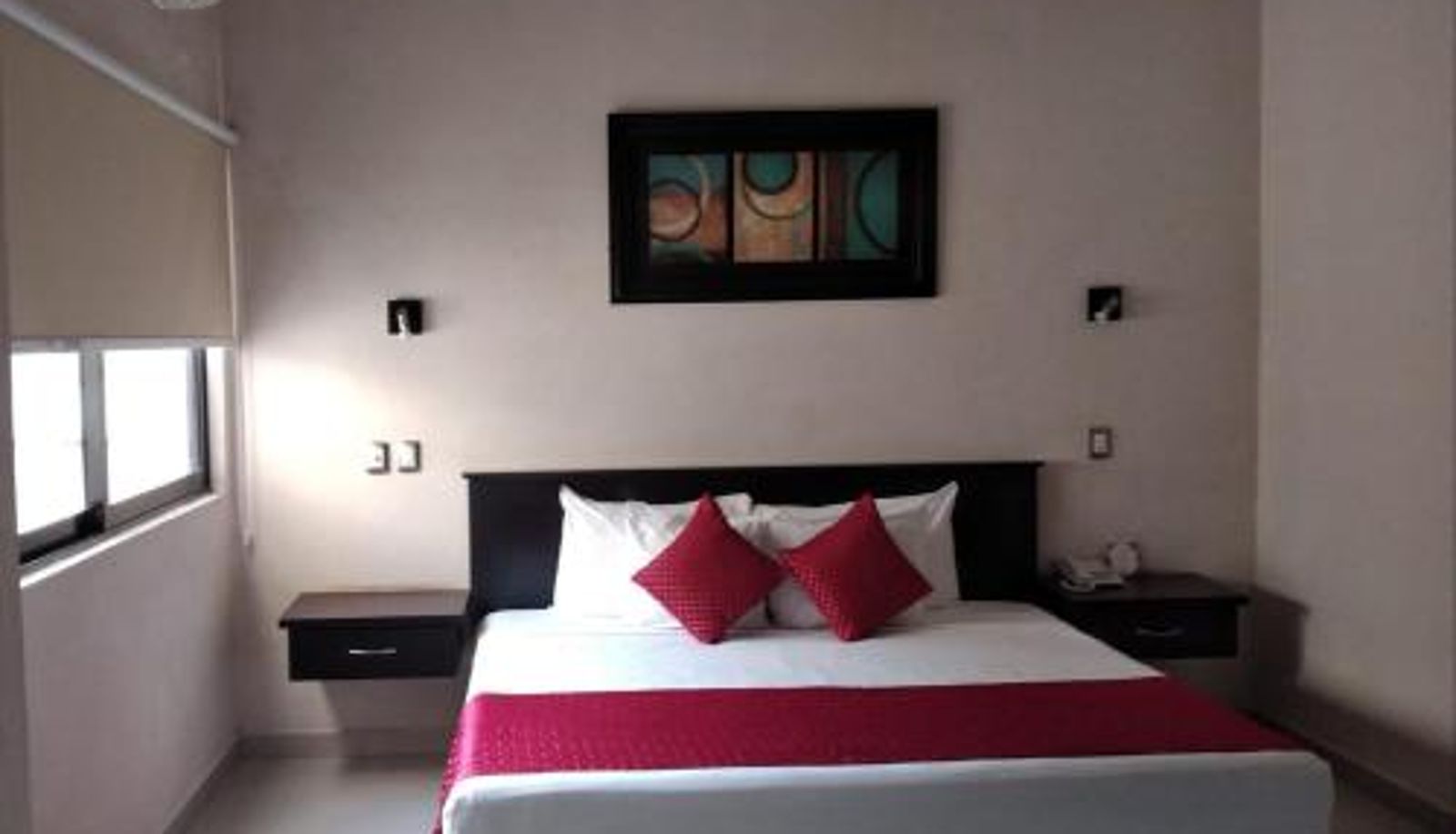 Info - Hotel Madrid