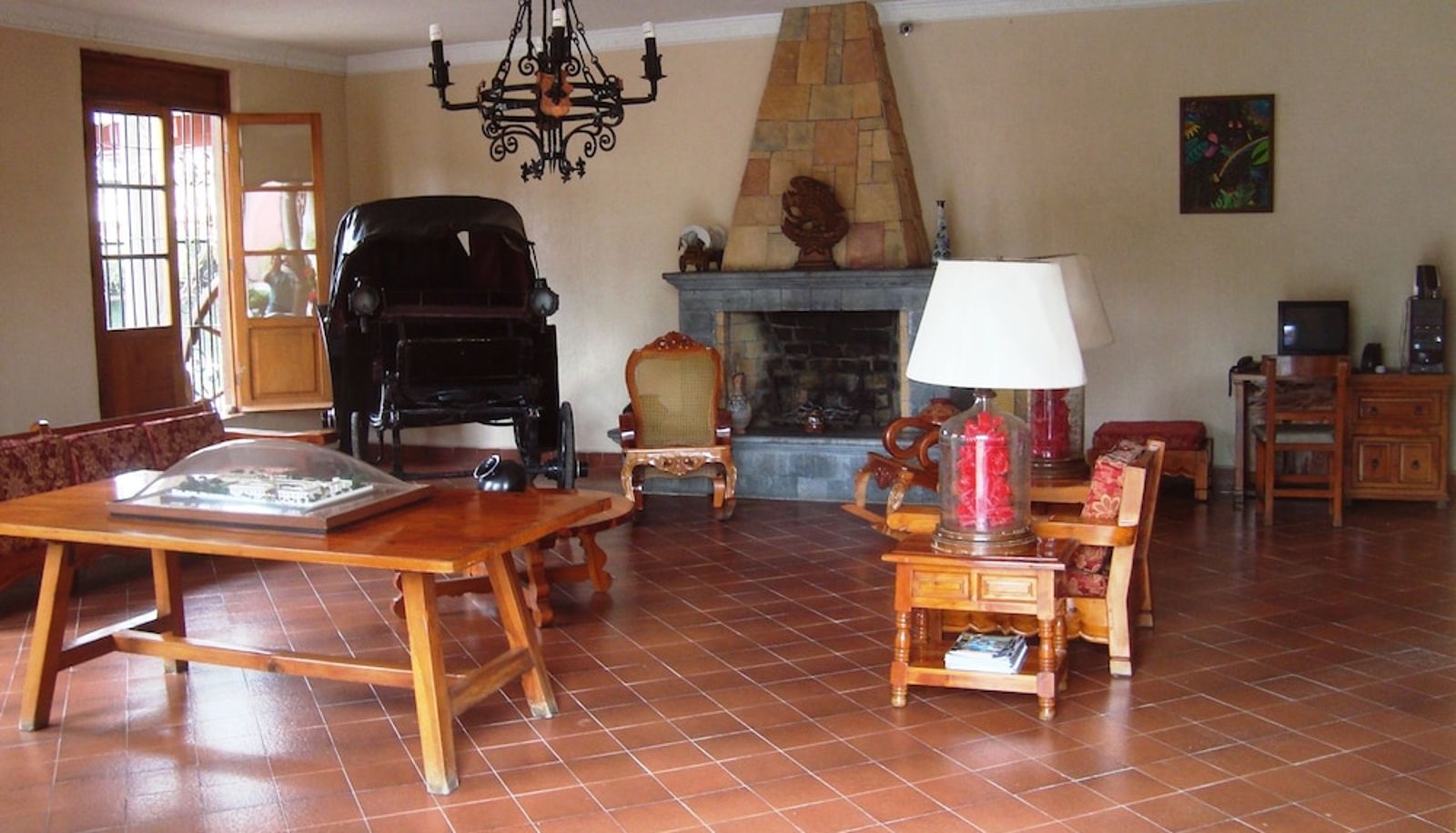 Hal - Hotel El Pueblito