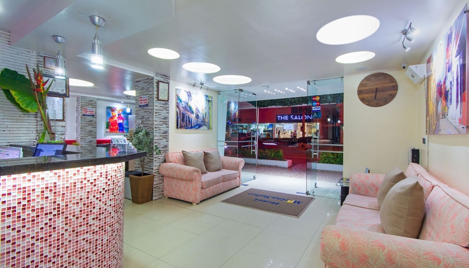 Salón - Hotel Marina Suites By Geh Suites