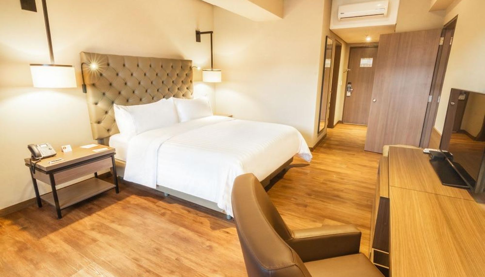 Komfortzimmer (Doppel) - Hotel Black Tower Premium