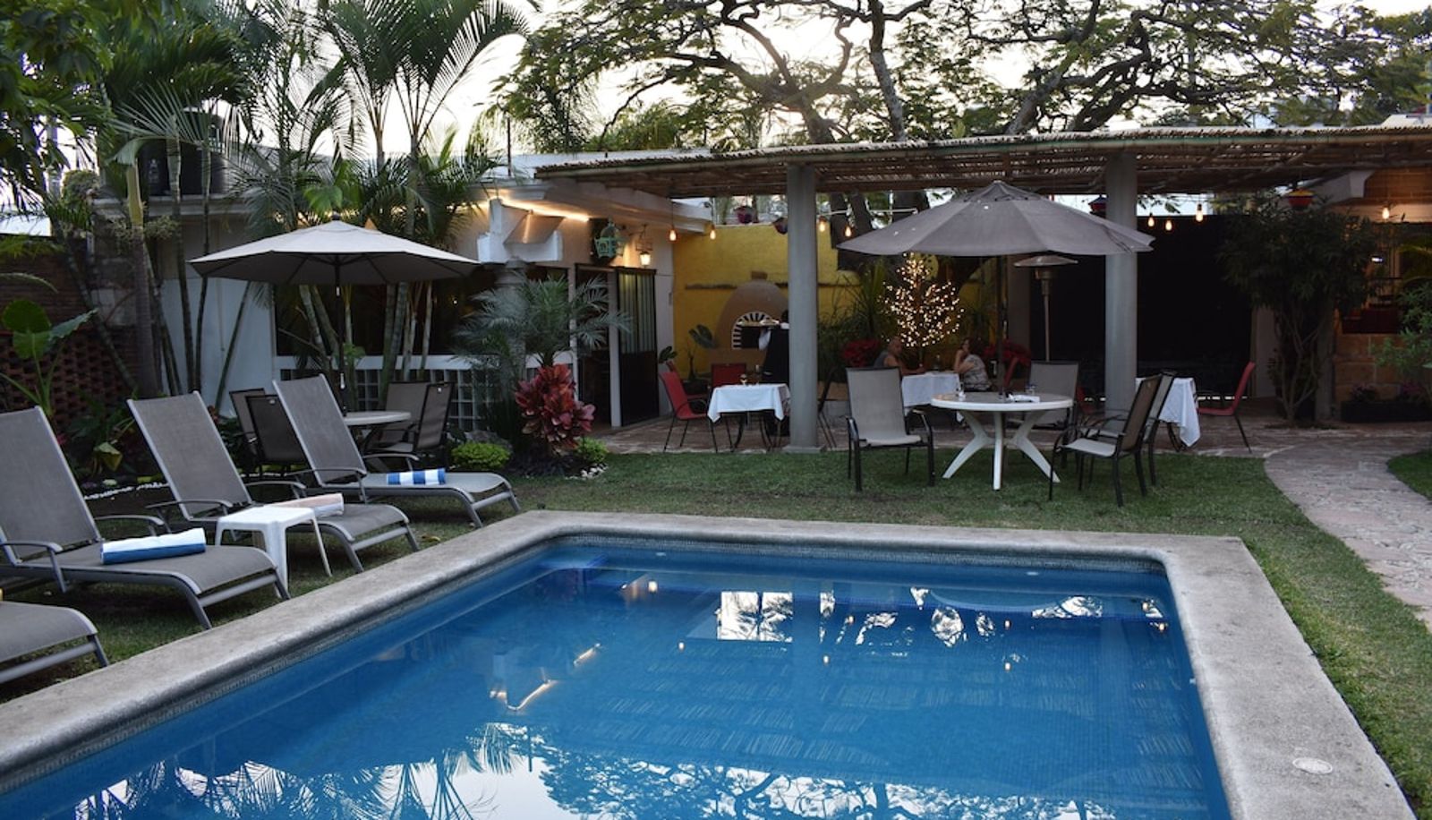 Pool - Finca Chipitlán Hotel