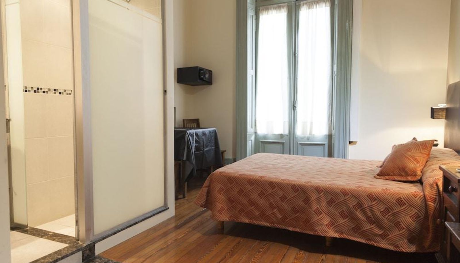 Standard room - Hotel Reina