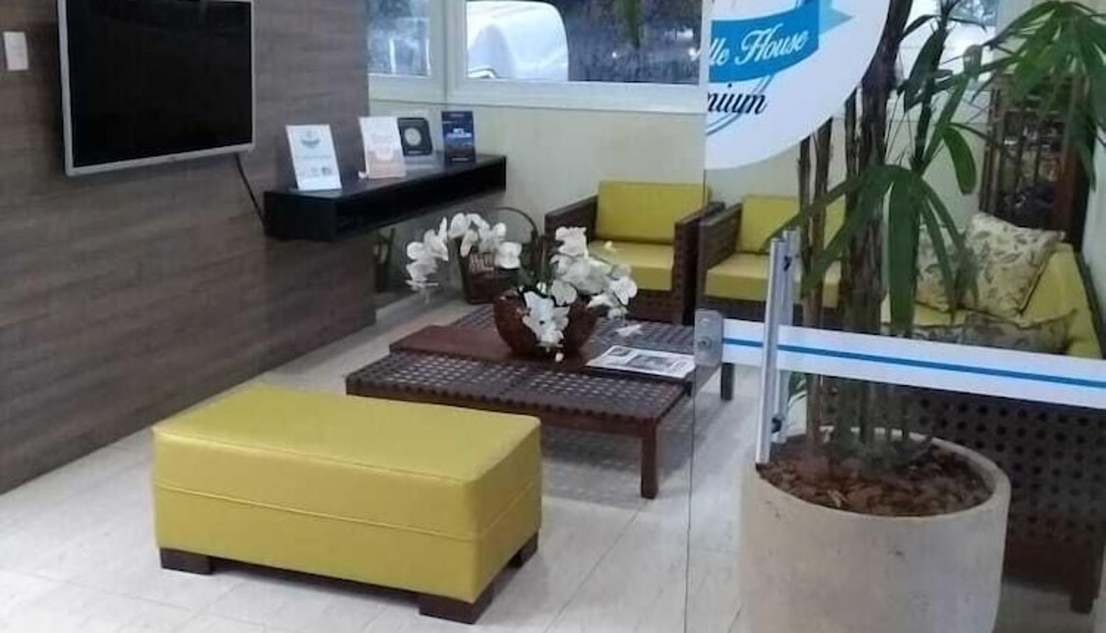 Recepción - Hotel Ville House Premium