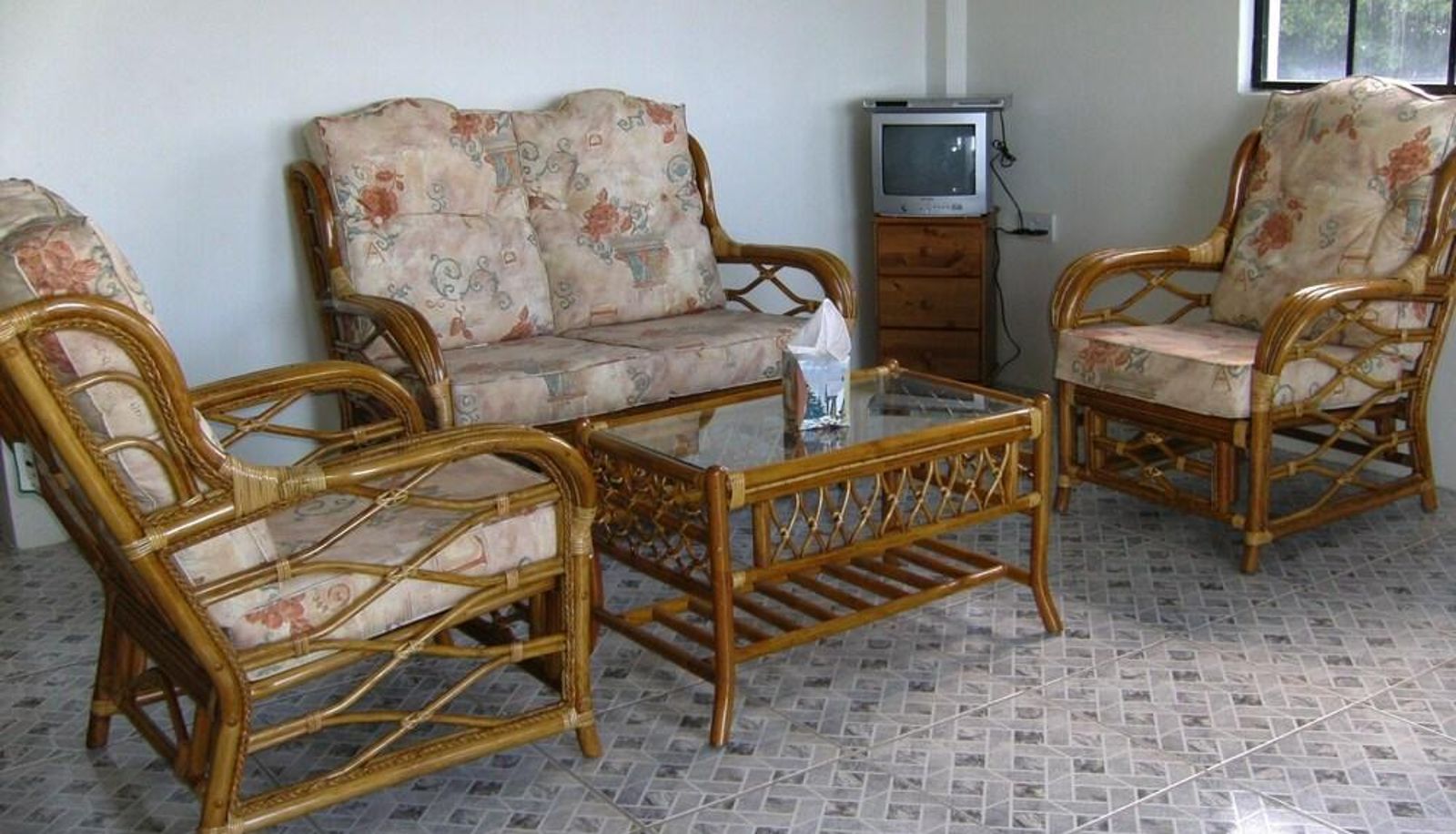 Apartment - Belle Kaye