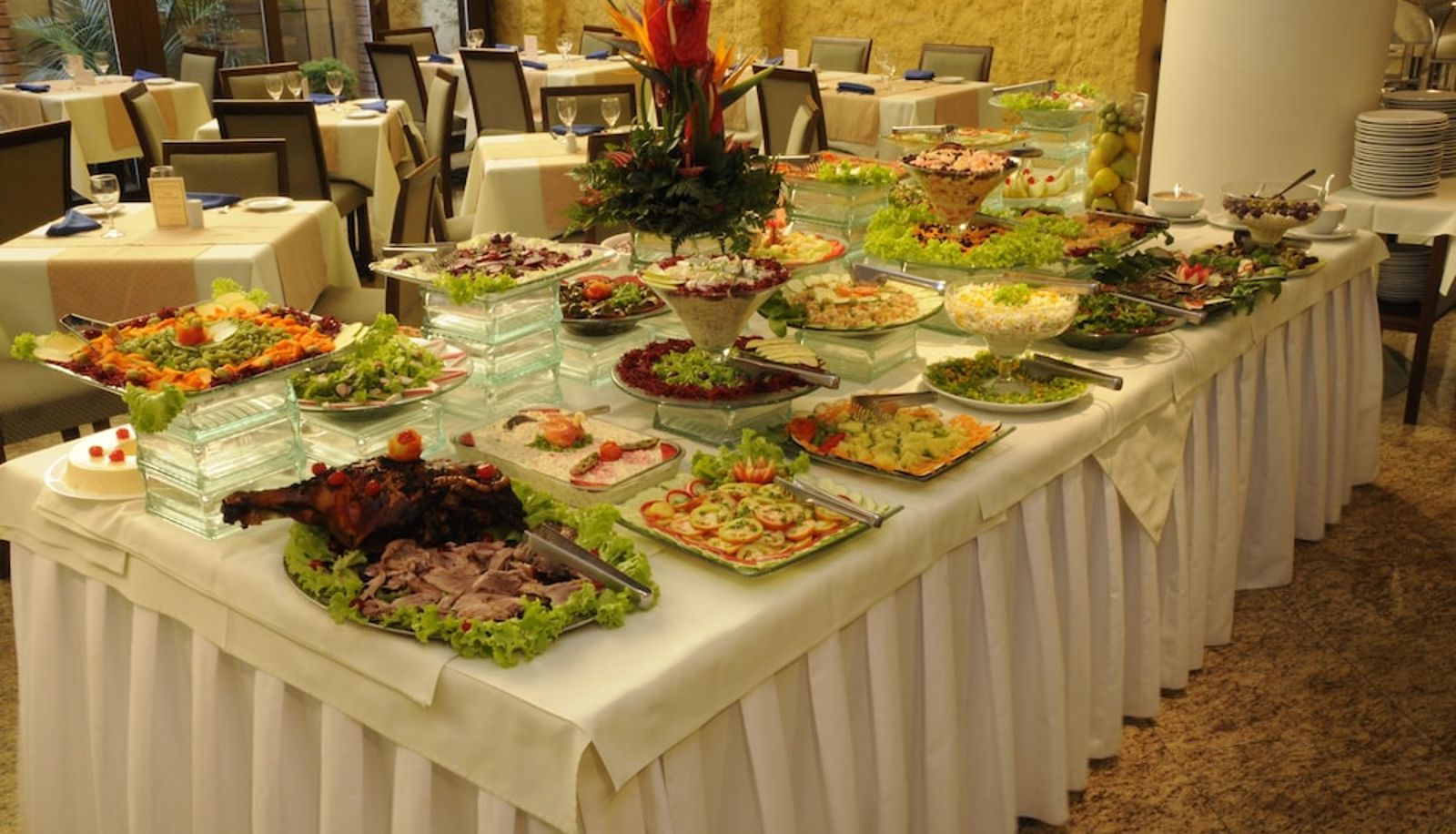 Restaurant - Shelton Hotel