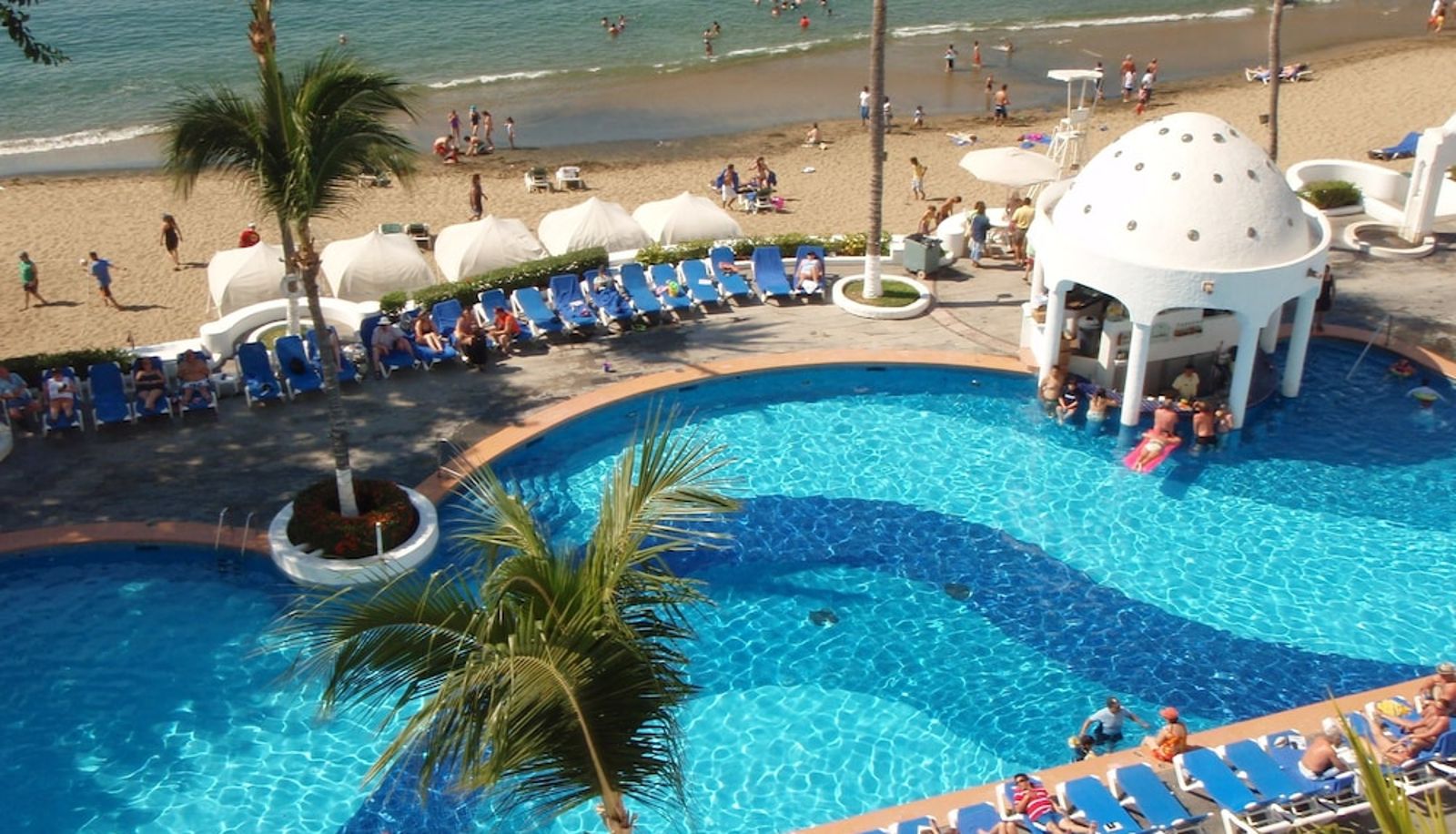 Pool - Sierra Mar at Tesoro Manzanillo