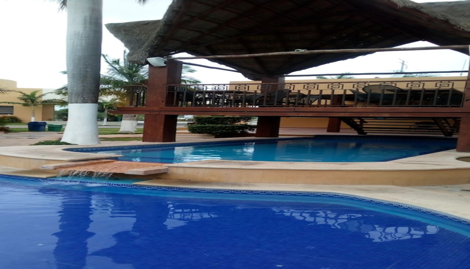 Piscina - TecnoHotel Mérida Norte