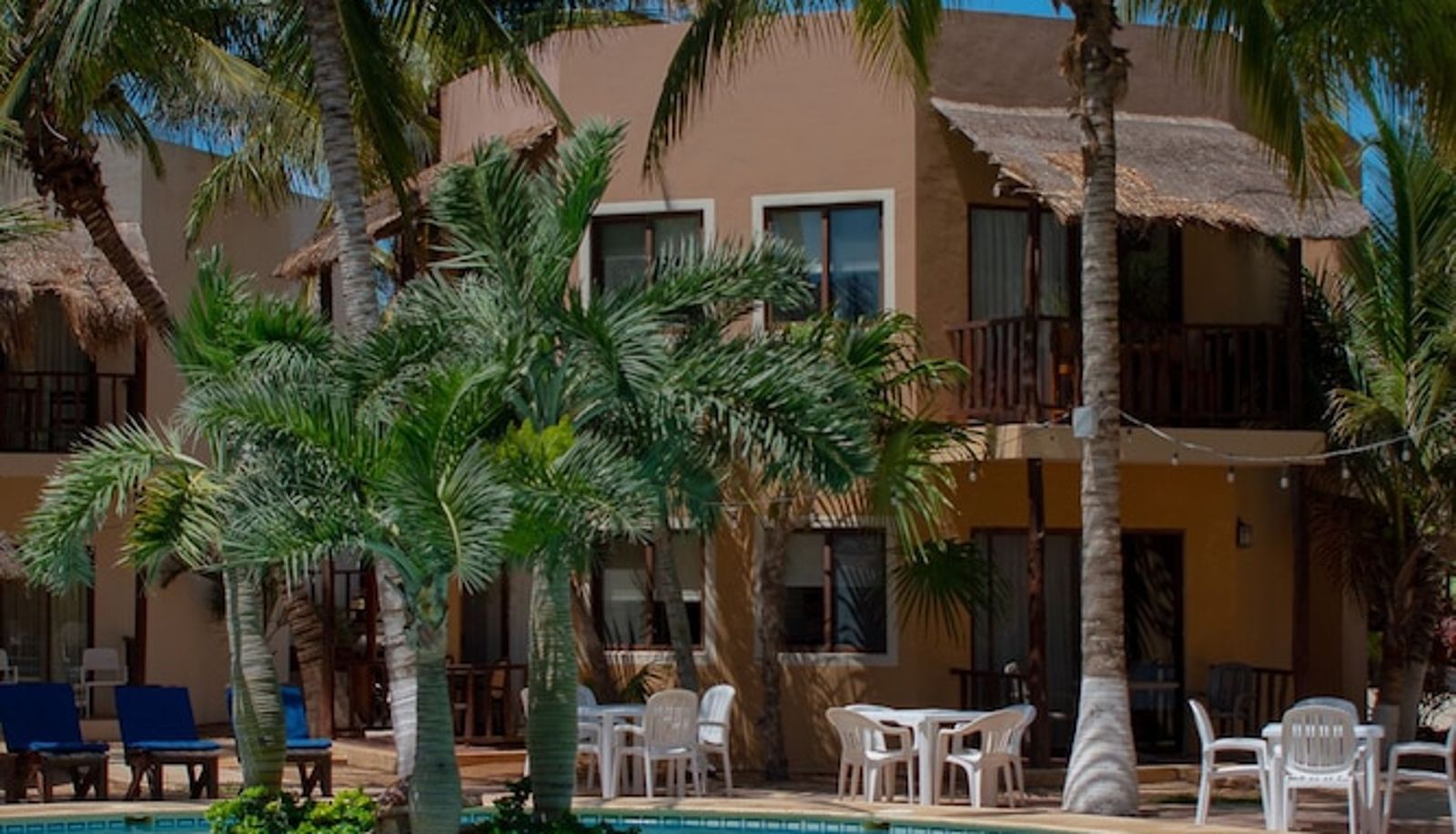 Piscina - Tecnohotel Beach