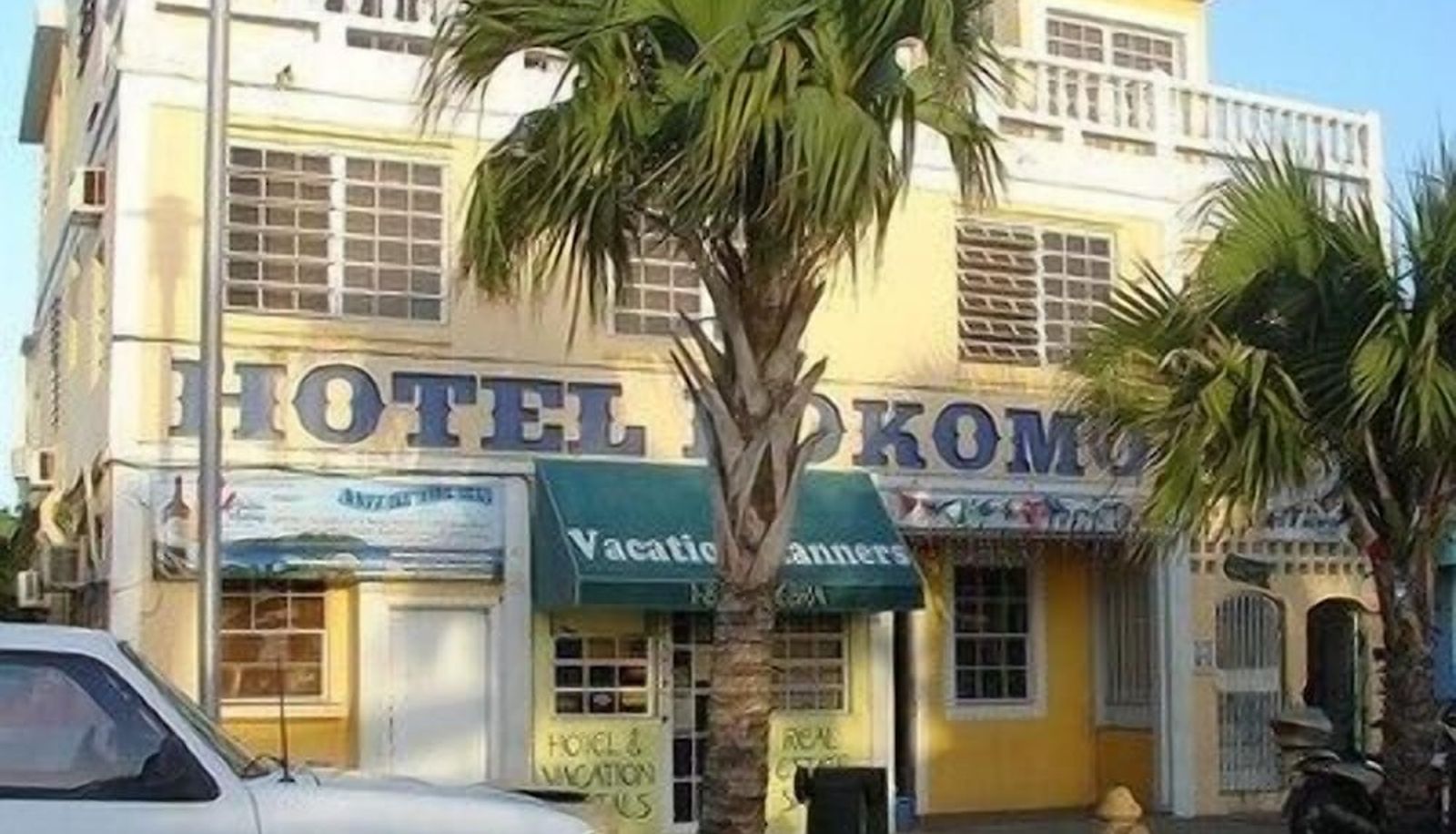 Info - Hotel Kokomo