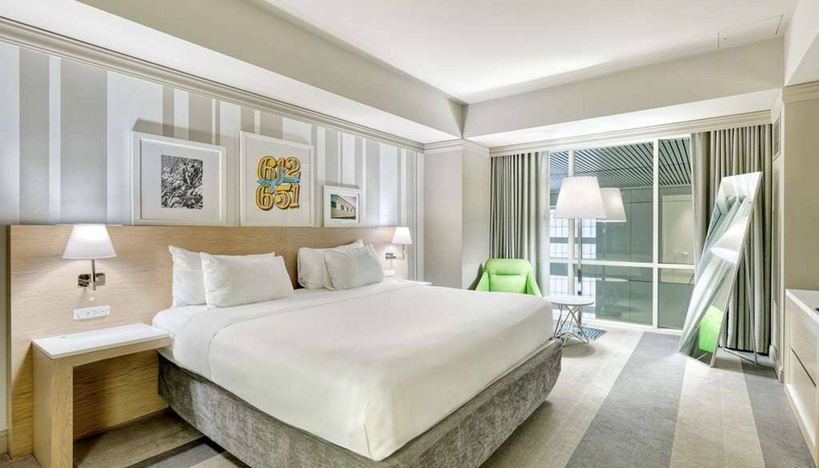 Zimmer - The Royal Sonesta Minneapolis Downtown