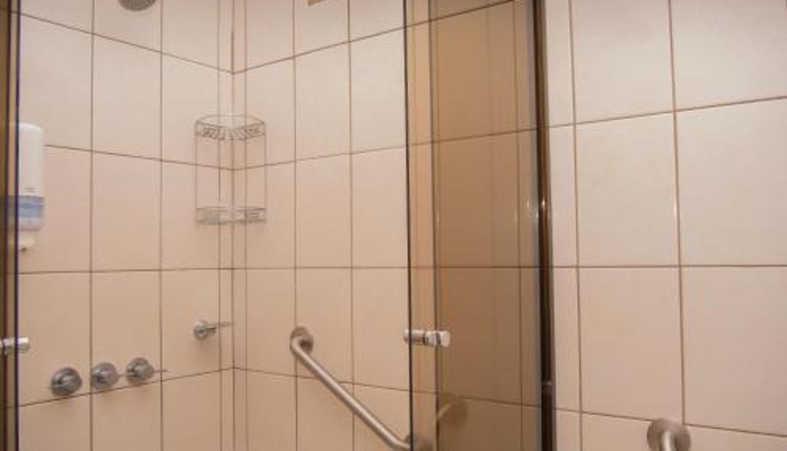 Badezimmer - Hotel Bamboo Aeropuerto