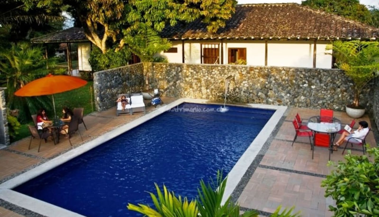 Piscina - Hacienda Castilla