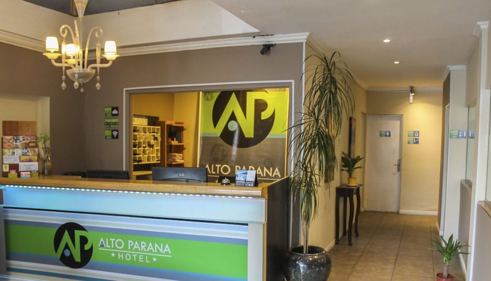 Recepcja - Alto Parana Hotel