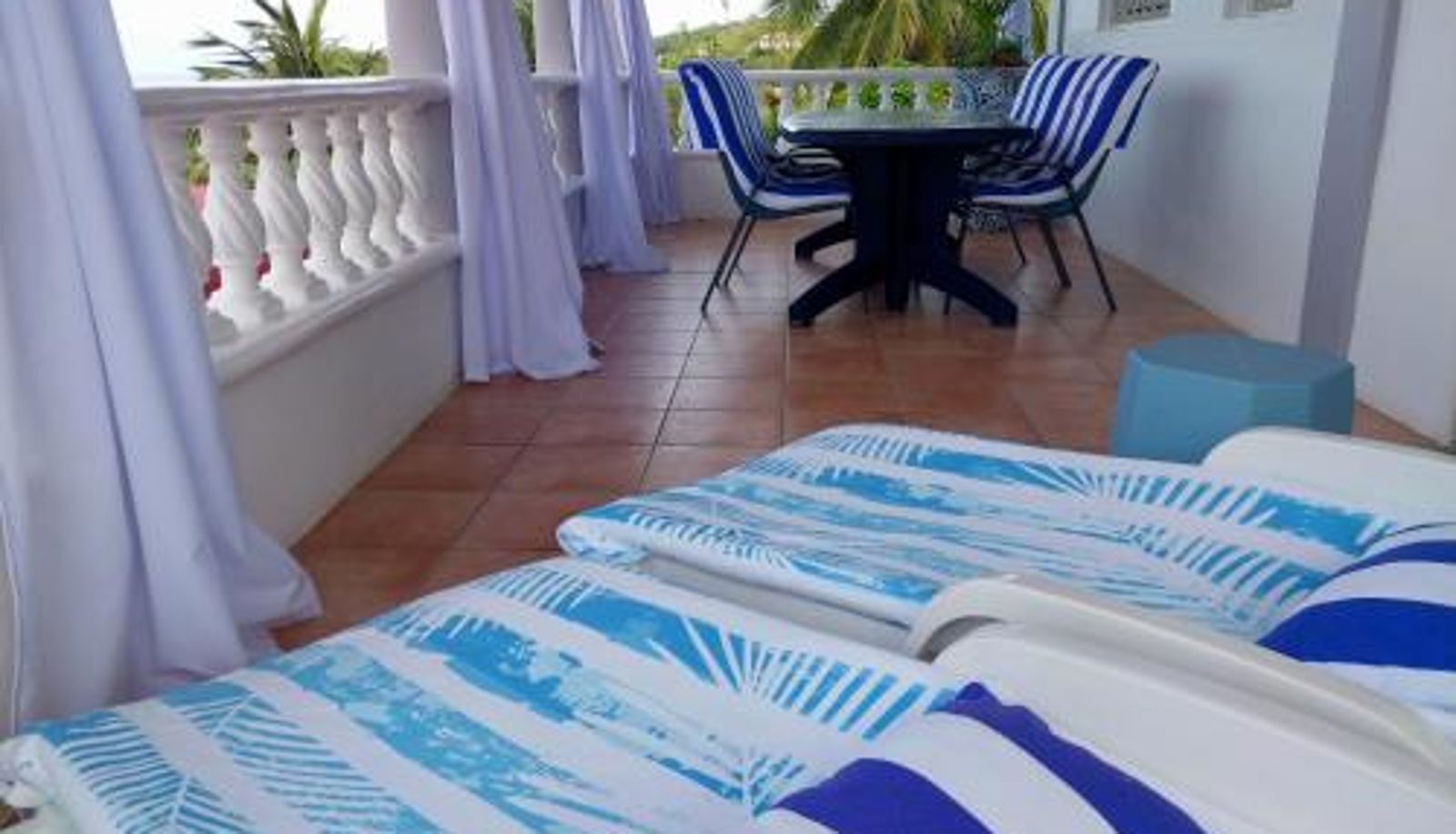 Apartment - Caribbean Sea View Holiday Apartments
