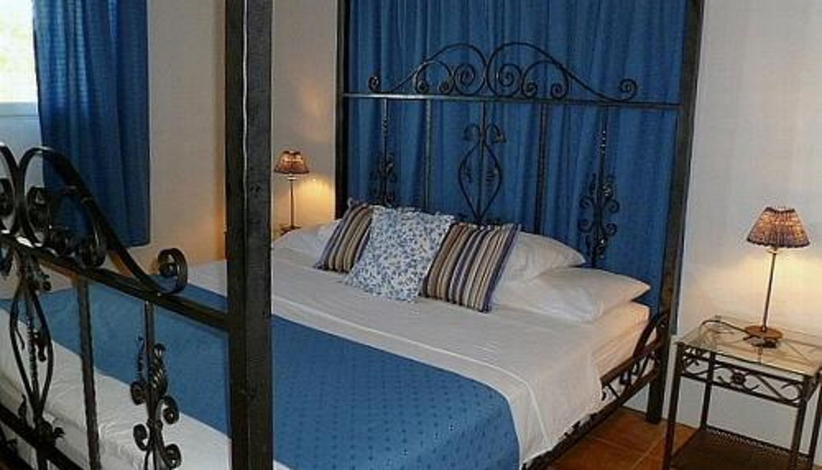 Apartment - Caribbean Sea View Holiday Apartments