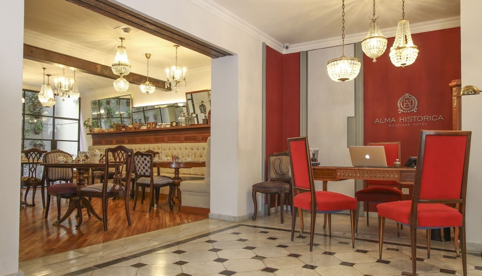 Reception - Alma Histórica Boutique Hotel
