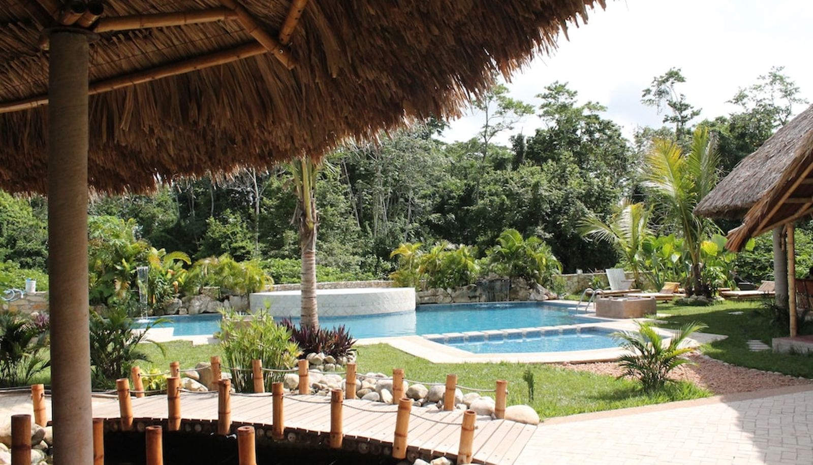Pool - Axkan Arte Palenque