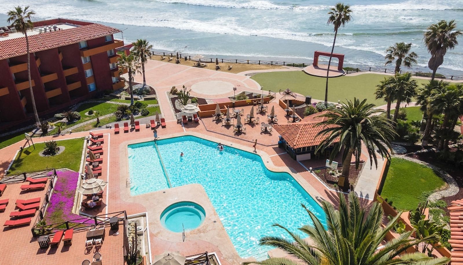 Piscina - Puerto Nuevo Baja Hotel & Villas