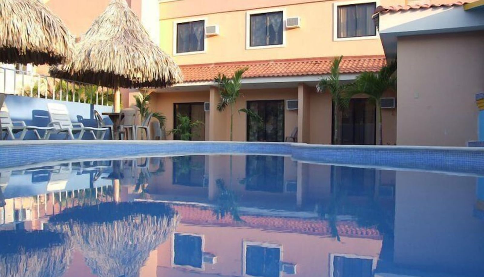 Pool - Hotel Cibeles La Ceiba