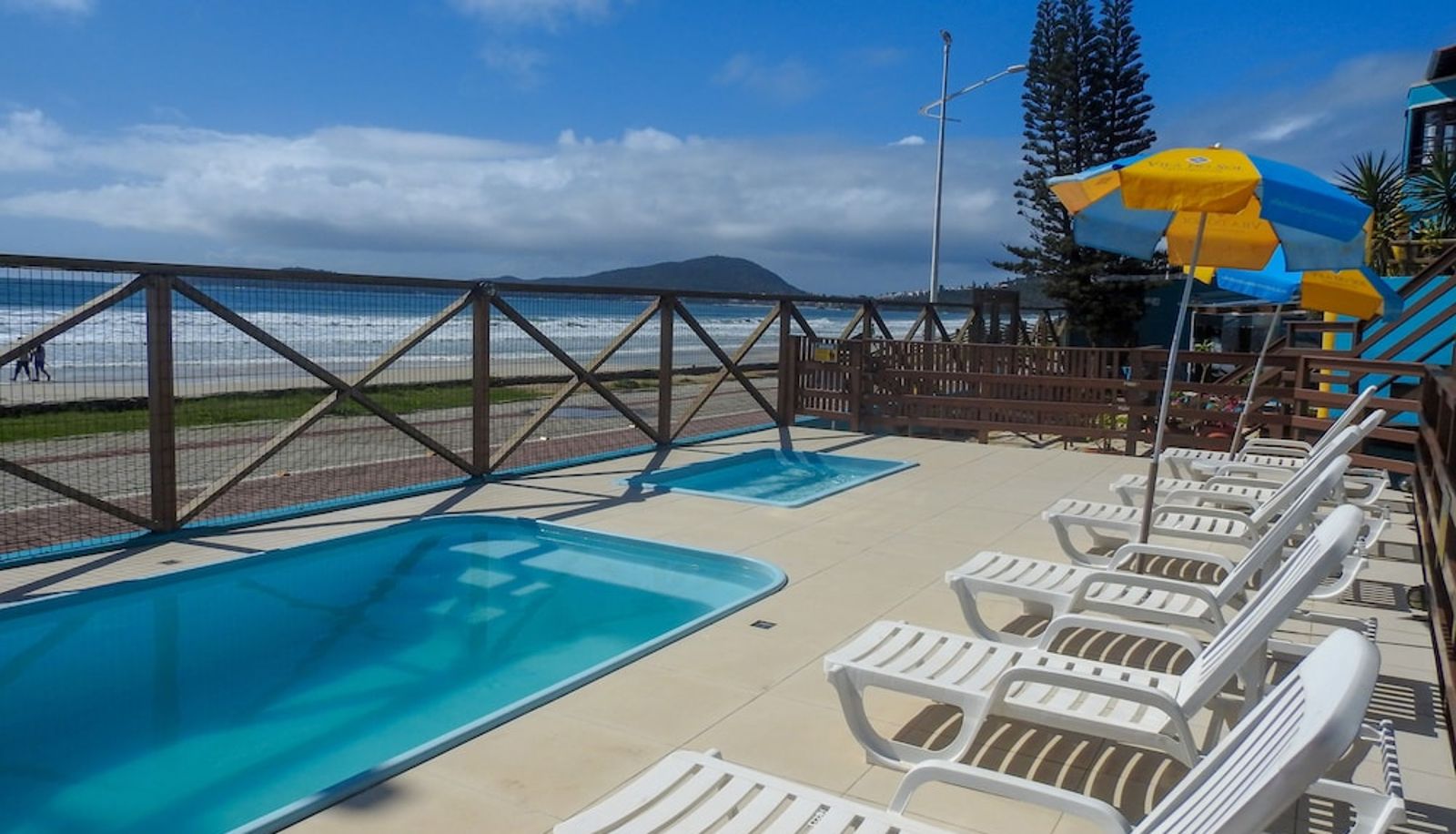 Pool - Vila do Sol Apartamentos