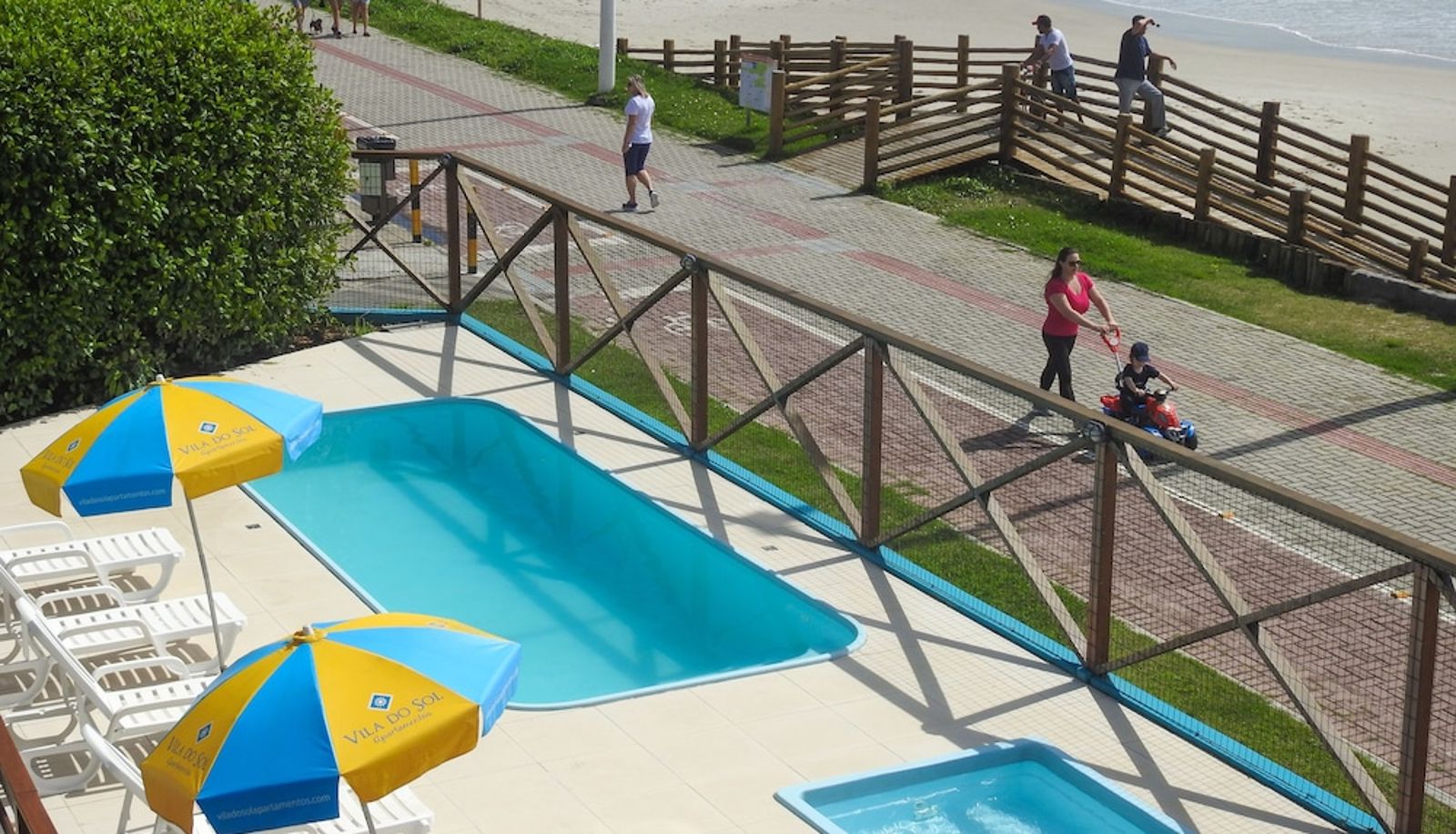 Pool - Vila do Sol Apartamentos