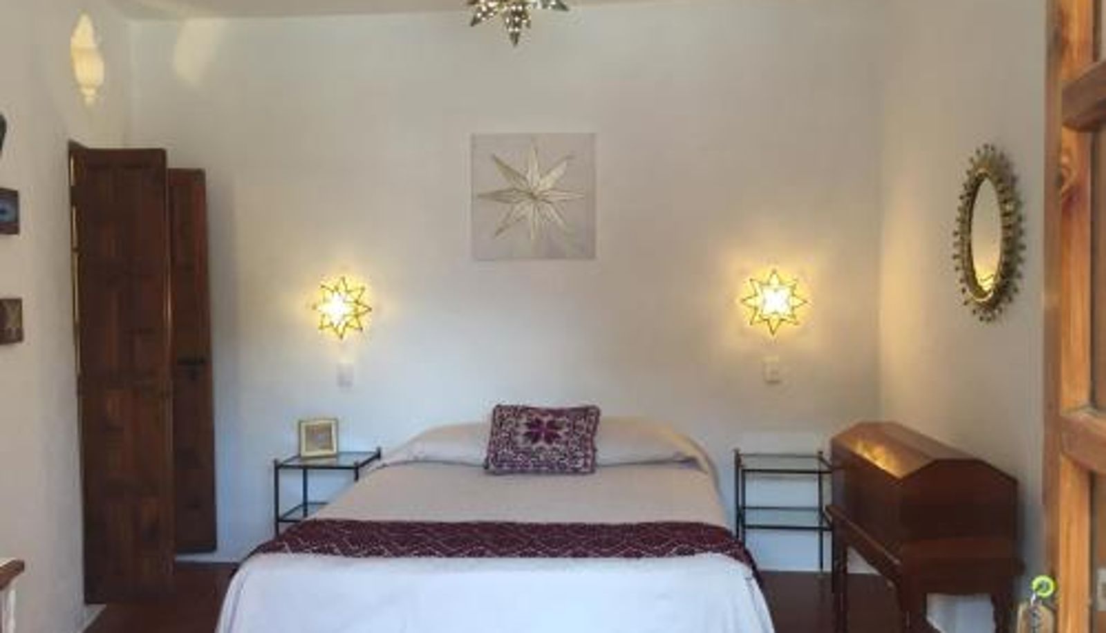 Room - Hotel Mi Casita