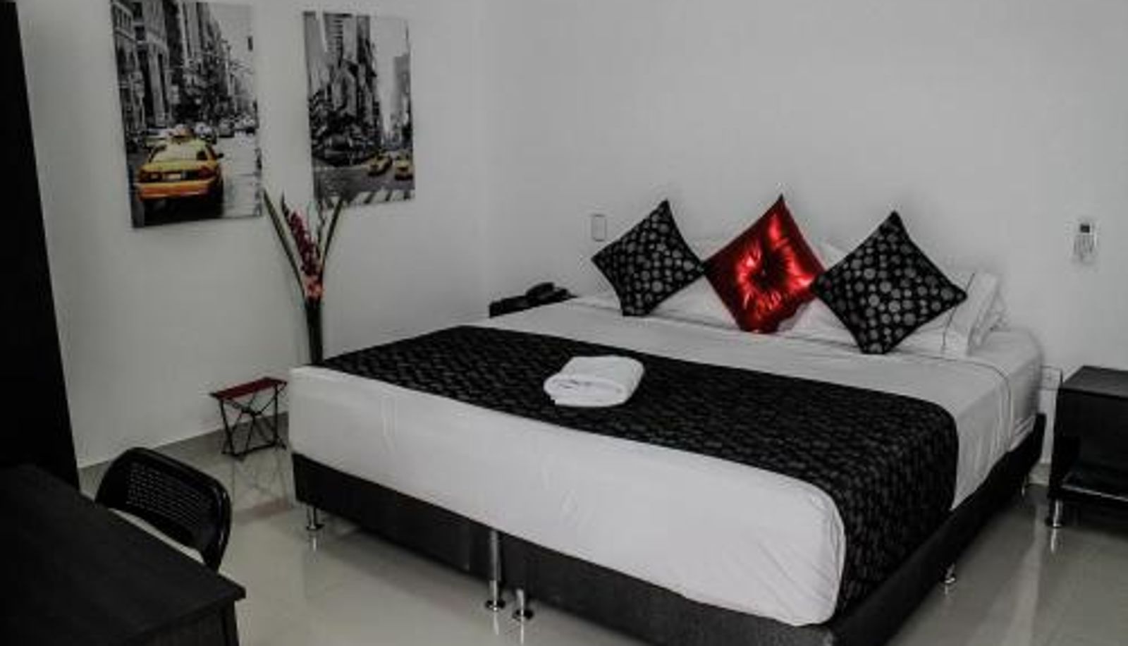 Room - La Cabrera Hotel Boutique