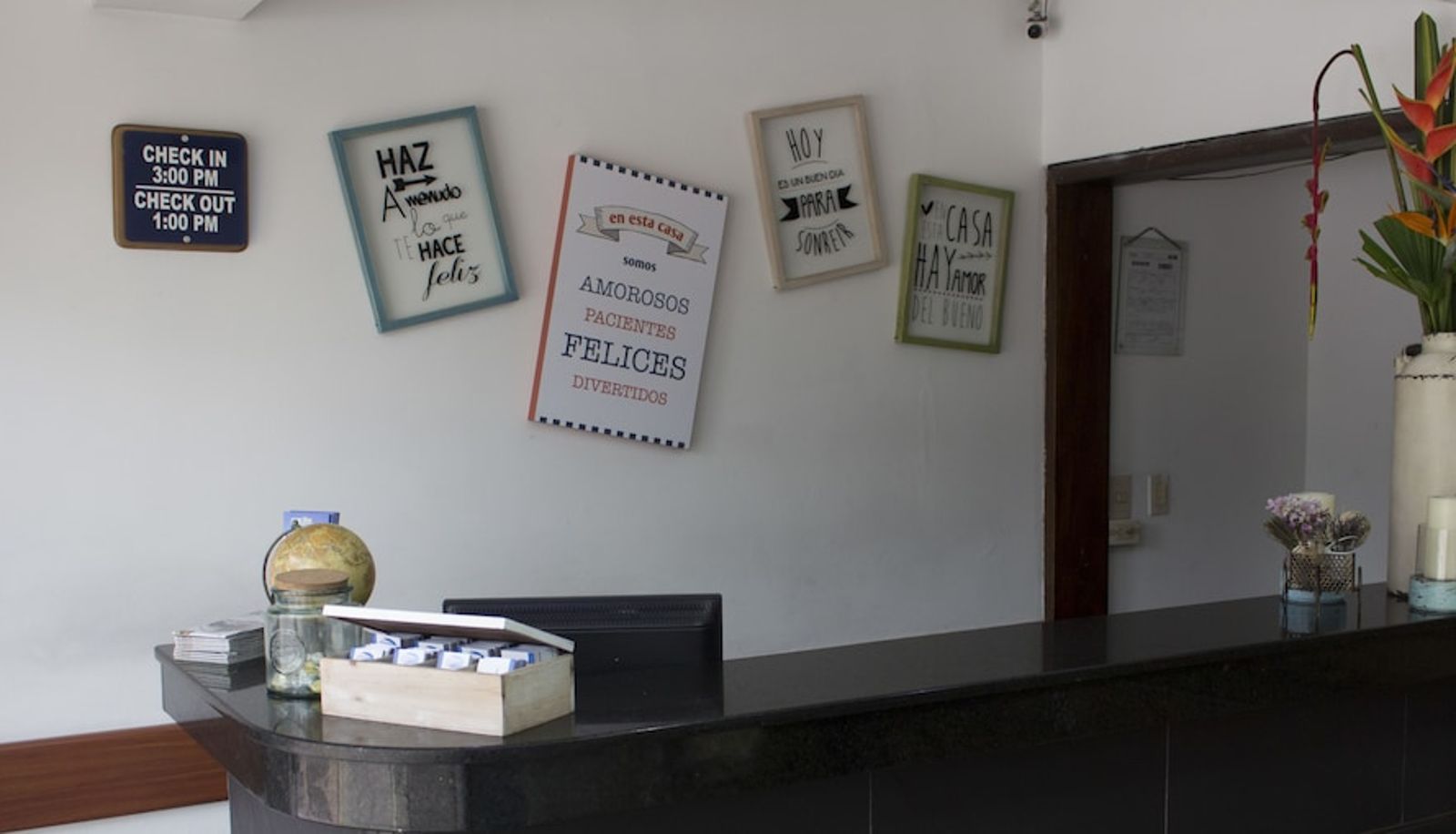 Reception - Hotel Plaza Mayor Medellin