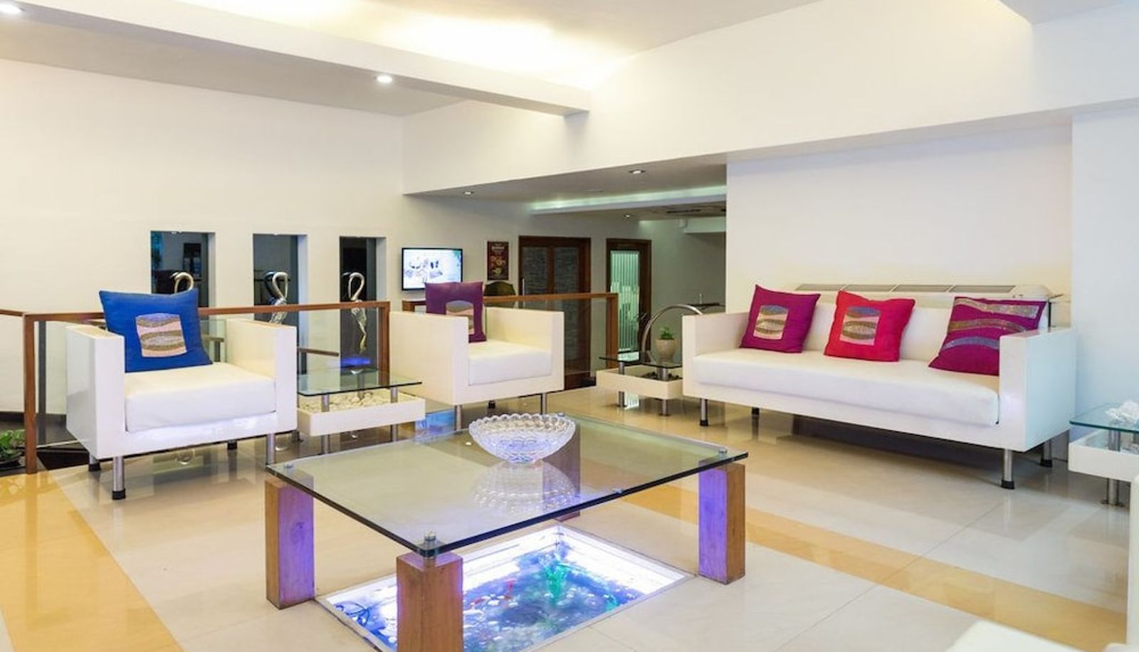 Hall - The Avenue Center Hotel