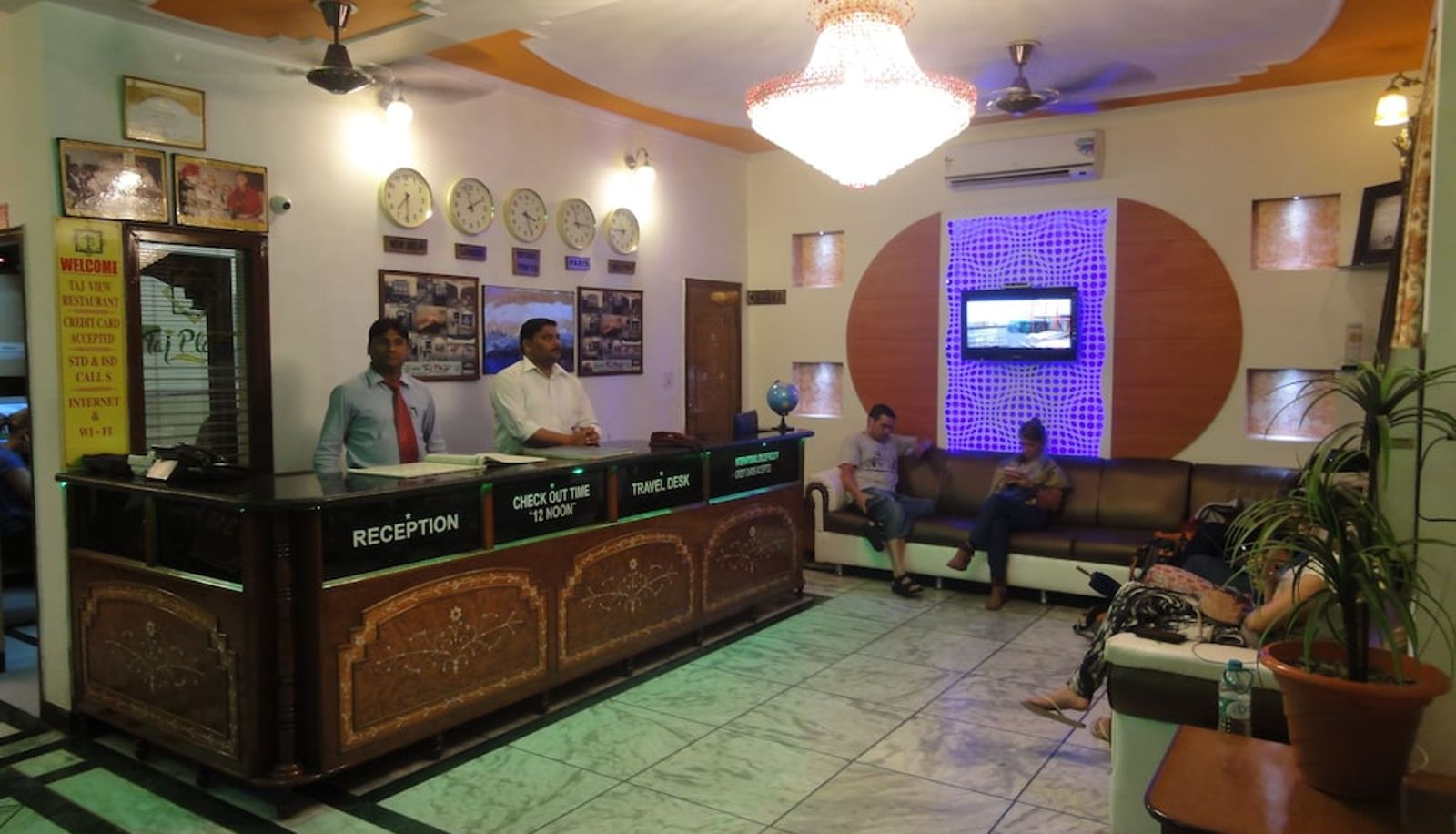 Recepcja - Hotel Taj Plaza