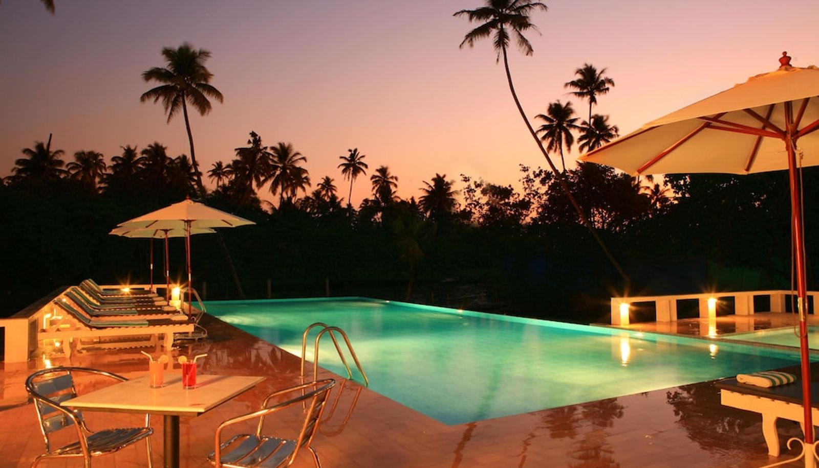 Zwembad - Abad Turtle Beach