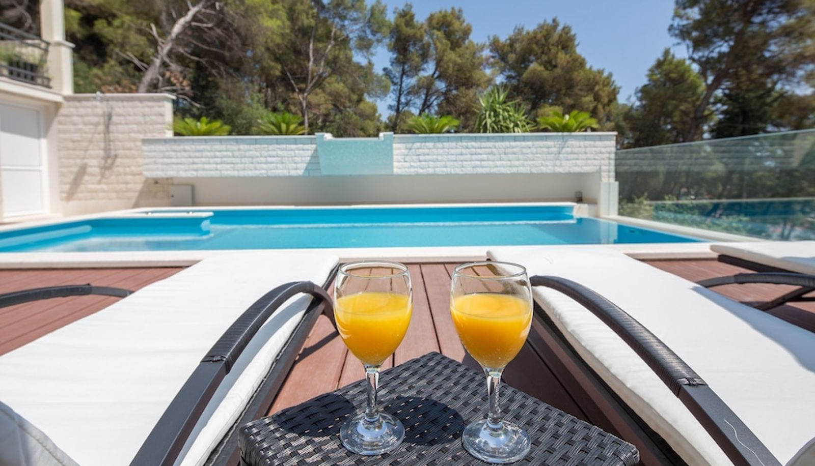 Zwembad - Villa Fani - Apartments and Rooms