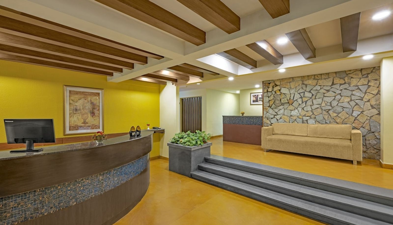 Hall - Sterling Yercaud