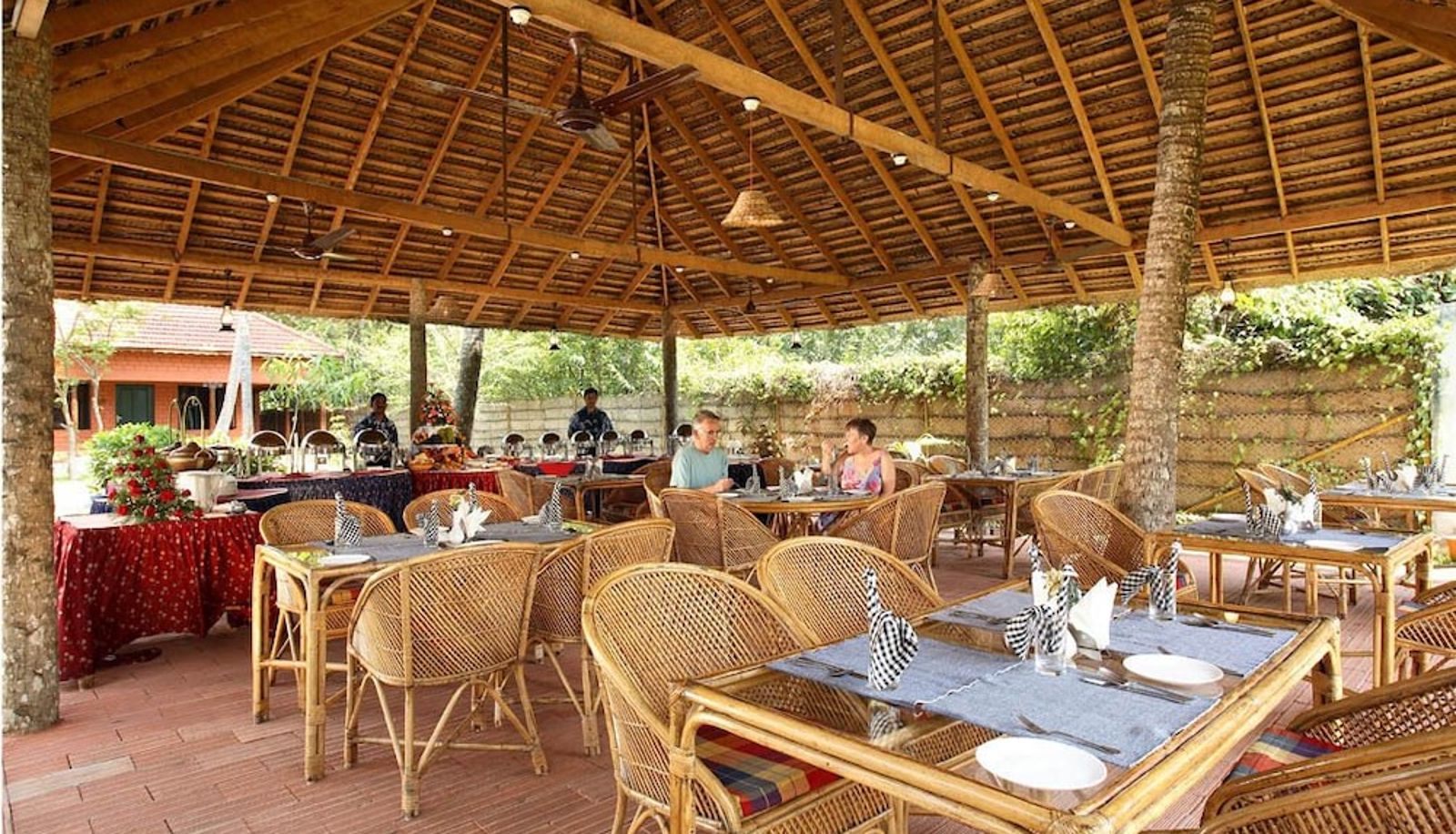 Restaurant - Coco Bay Resort
