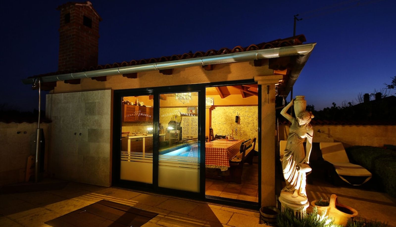 Pool - Villa Mihaela