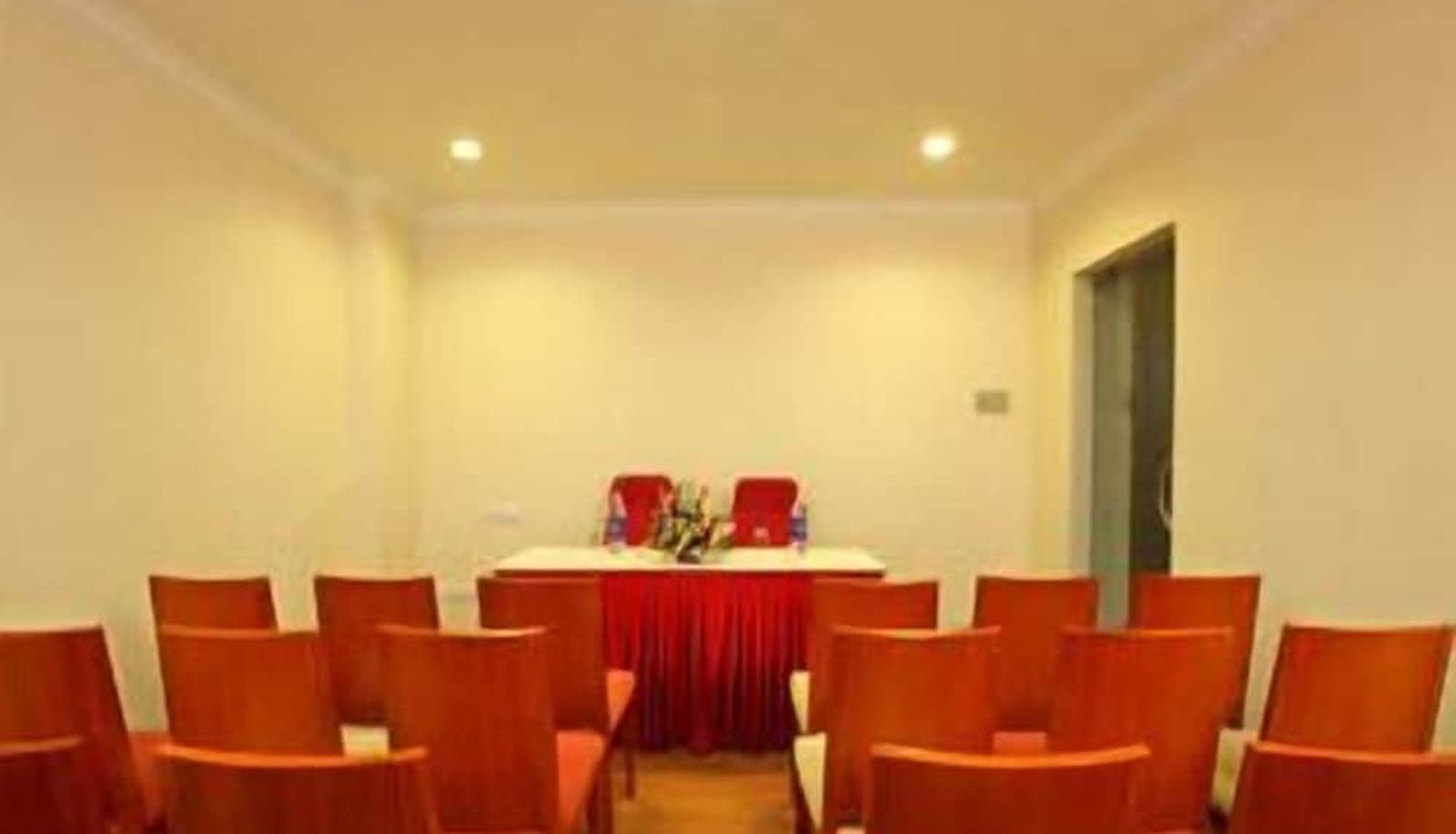 Salle de réunion - The Senate Hotel