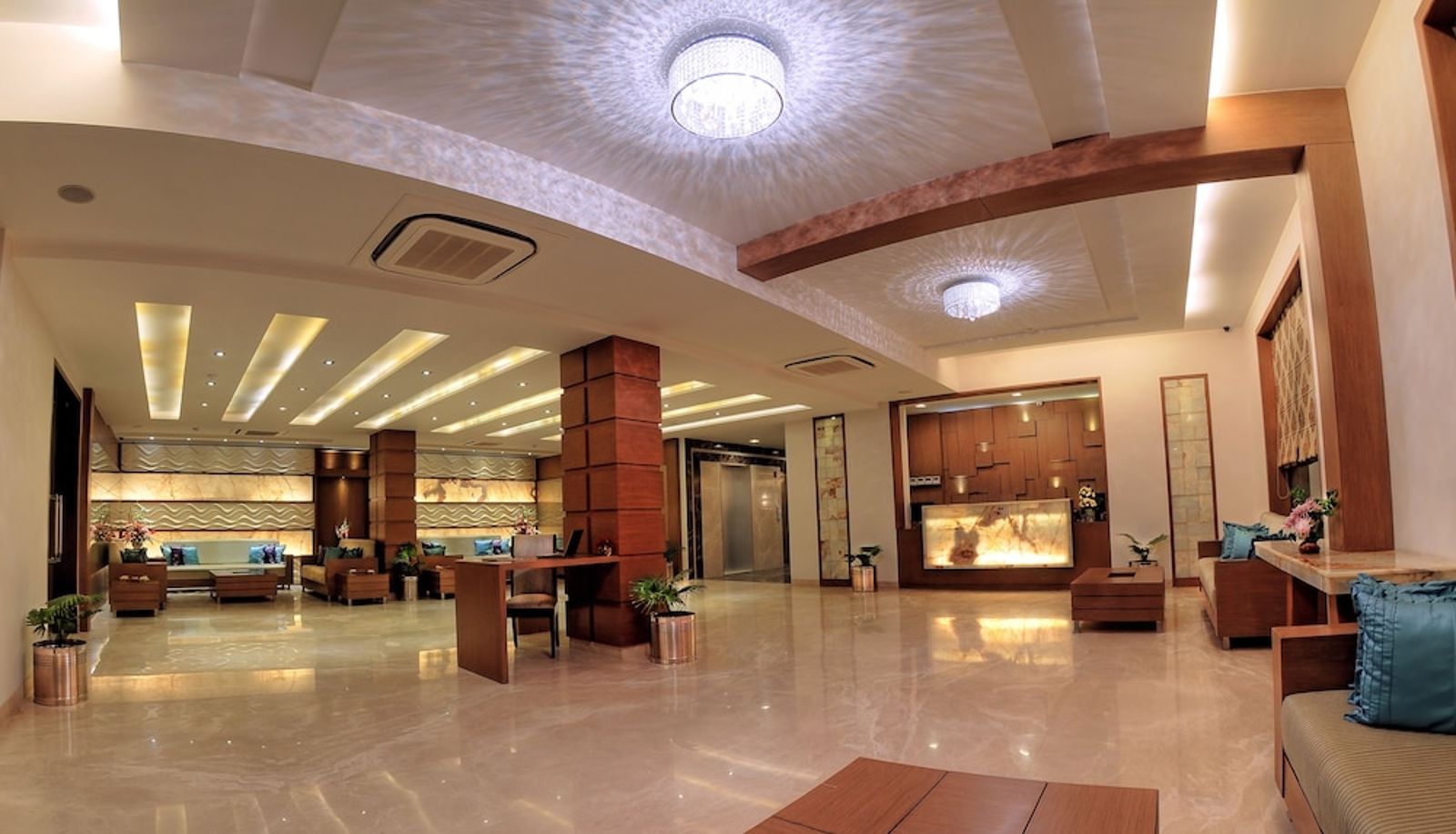 Lobby - The Retreat