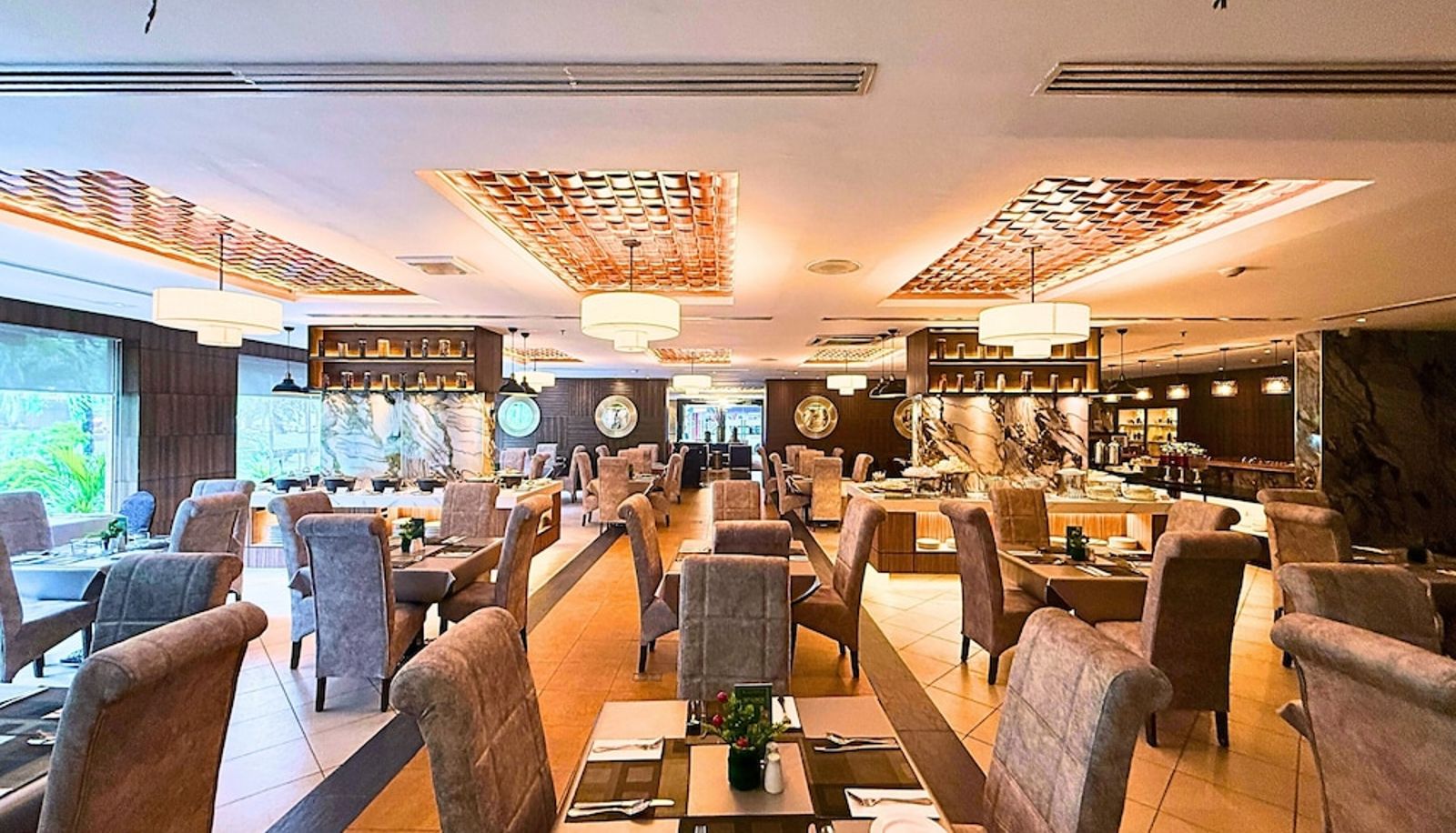 Restaurant - Howard Johnson by Wyndham Kota Kinabalu City Centre