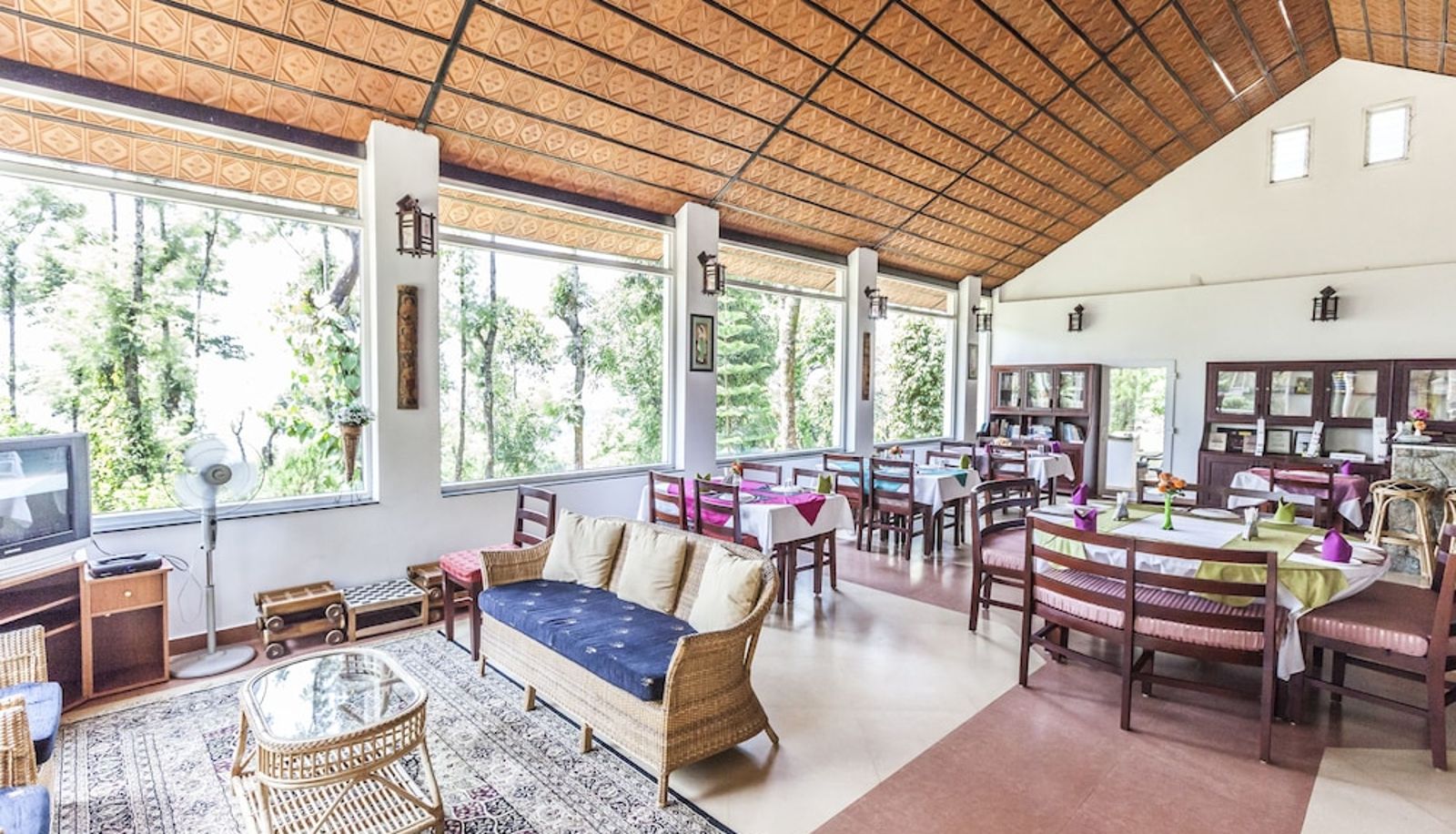 Hall - Kaivalayam Retreat